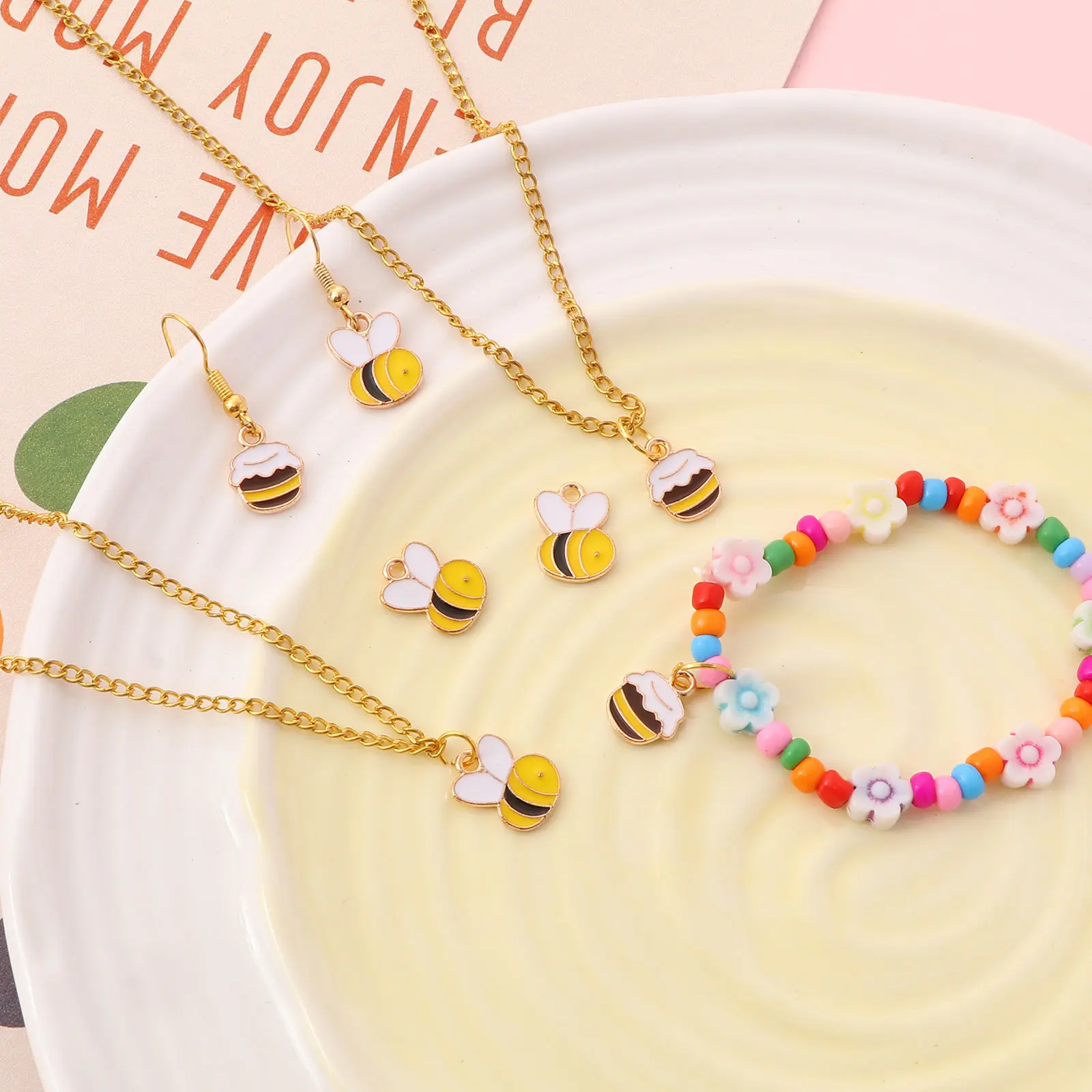 Cute Cartoon Insect Honey Jar Bee Charms Multicolor Enamel Gold Color Pendants Diy Making Necklace Bracelets Jewelry,10pcs
