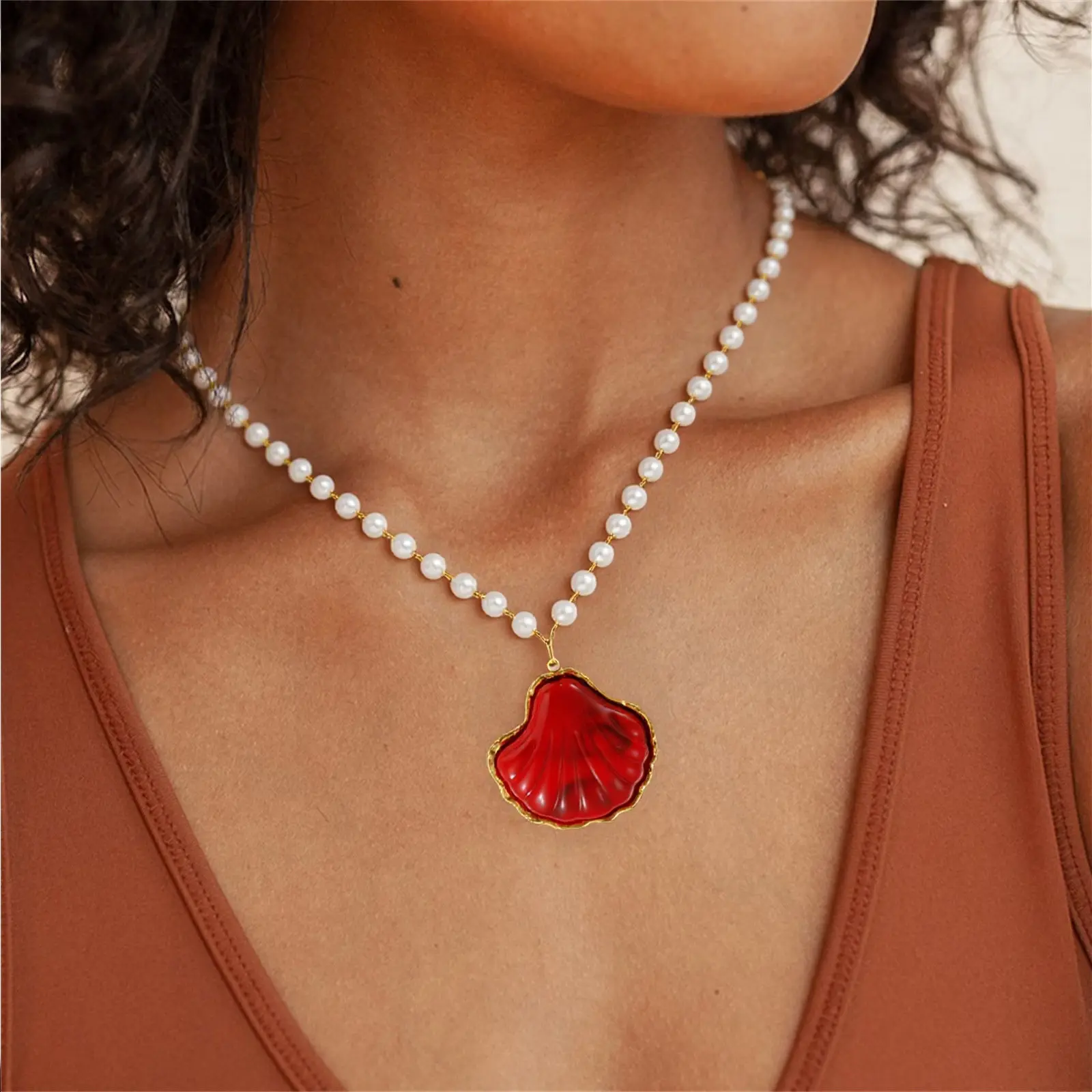 304 Stainless Steel & Resin Shell Conch Pendant Necklace 18K Gold Plated Beaded Chain 45cm For Women Ocean Jewelry Dainty Gift