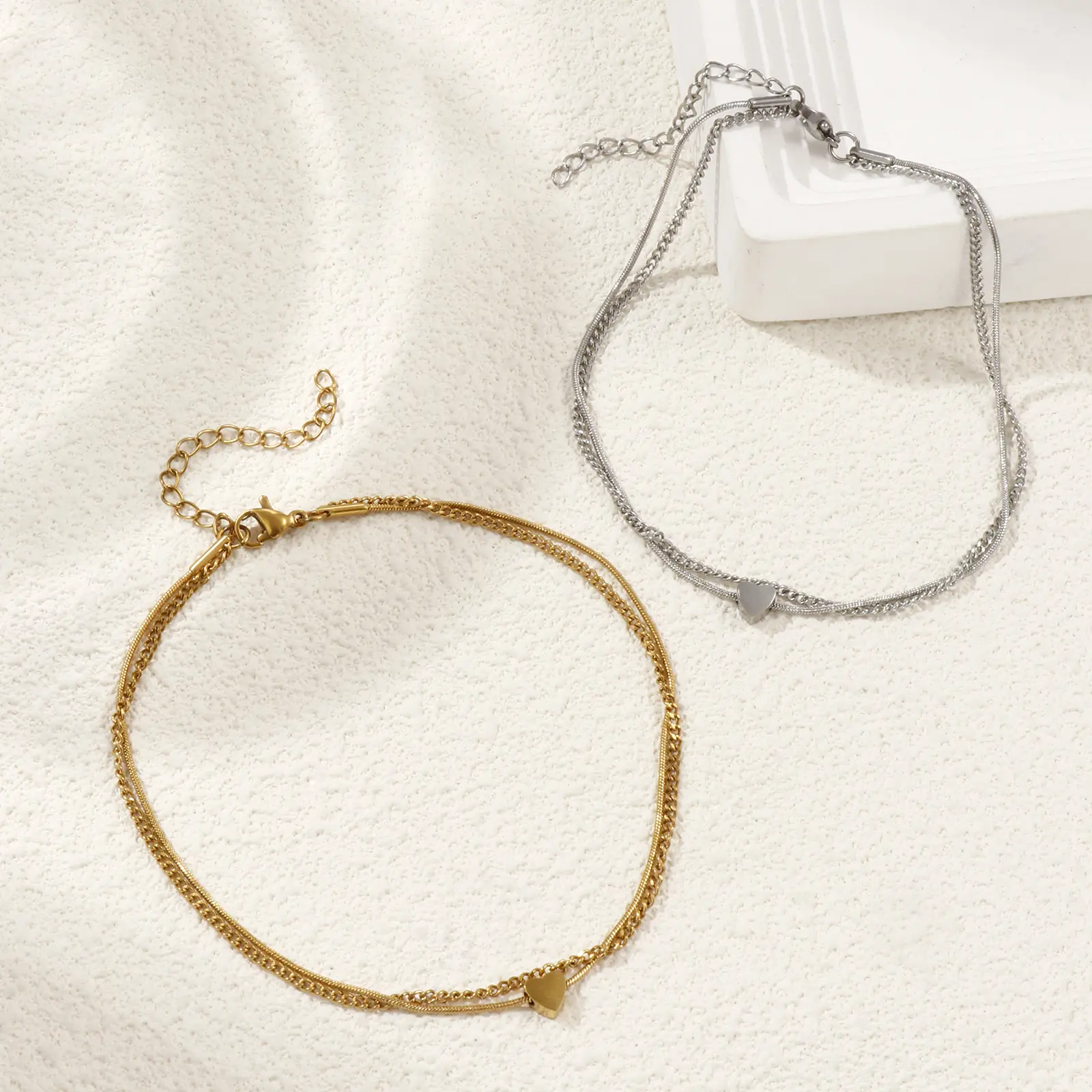 1 Piece Stylish Valentine's Day Anklet 304 Stainless Steel Curb Link Chain Heart Multilayer Layered Anklet For Women 23cm long
