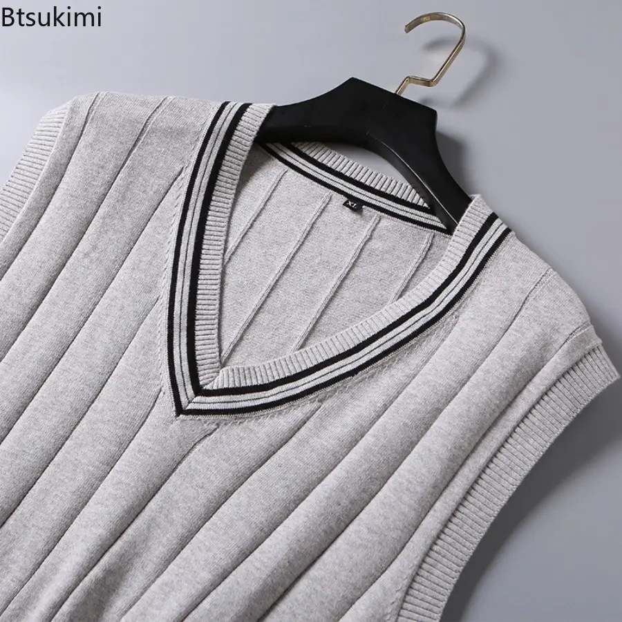 2025 Autumn Winter New Men's Sweater Vest Slim Fit Pure Cotton Sleeveless V-neck Knitted Vest Fashionable Solid Knitted Pullover