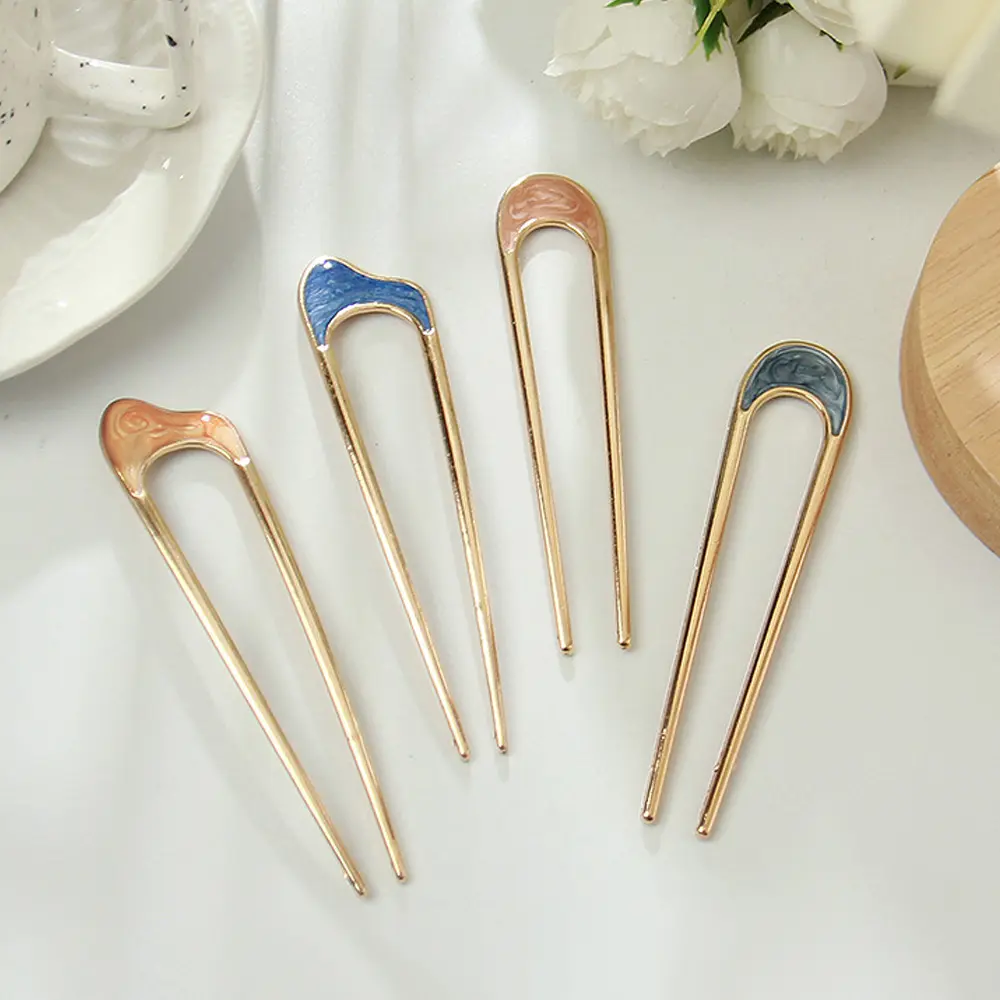 Fashion Metal U Shaped Hair Stick Simple Twist Hairpin For Buns Chignons Women Girls Party Hairstyles Tool