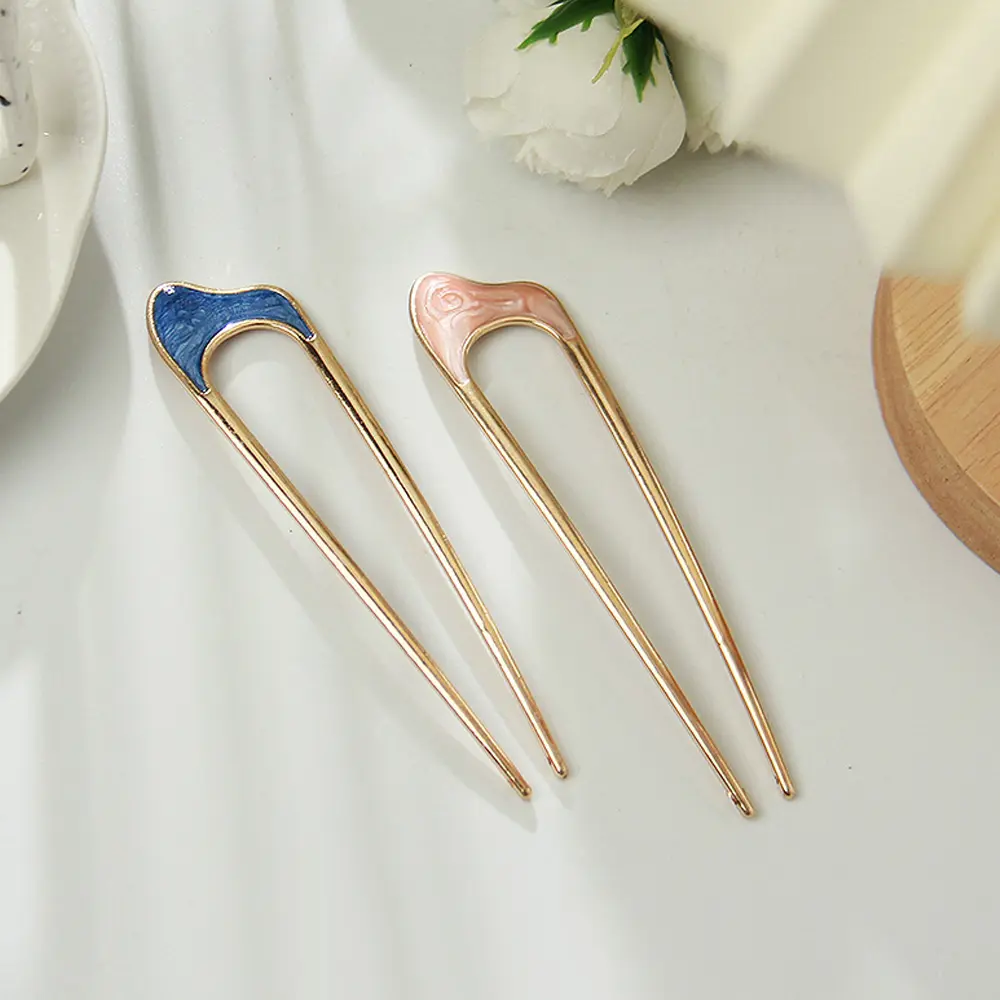 Fashion Metal U Shaped Hair Stick Simple Twist Hairpin For Buns Chignons Women Girls Party Hairstyles Tool