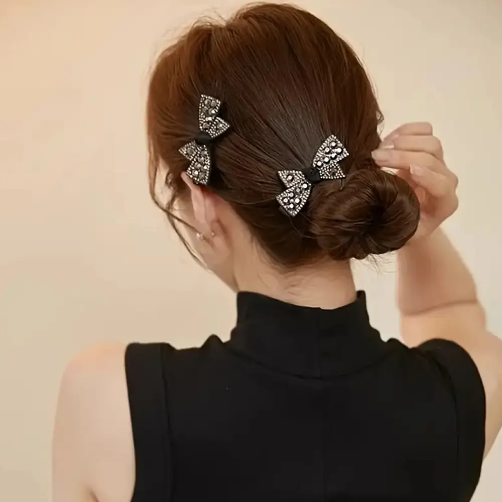 Classic Velvet Bowknot Hair Clips Rhinestone Duckbill Hairpin Women Girls Side Bangs Barrettes For Makeup Headwear Friend Gift