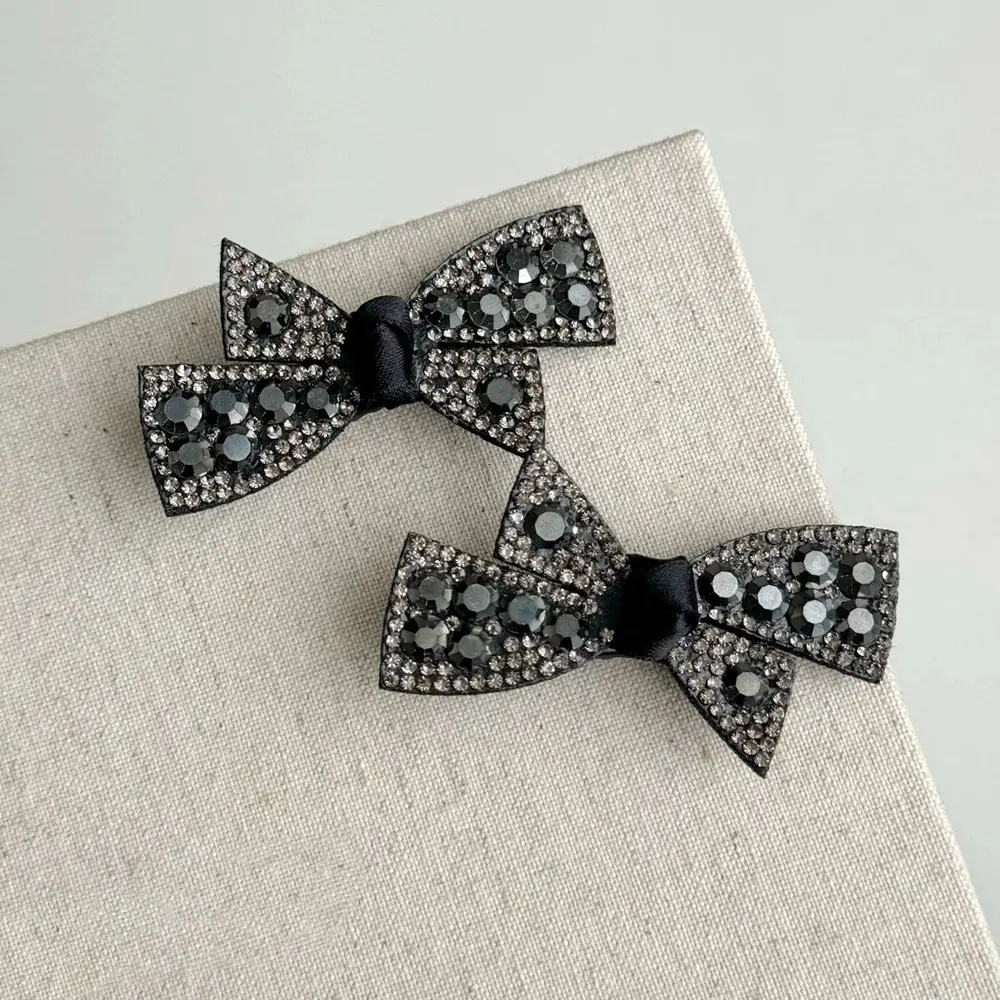 Classic Velvet Bowknot Hair Clips Rhinestone Duckbill Hairpin Women Girls Side Bangs Barrettes For Makeup Headwear Friend Gift