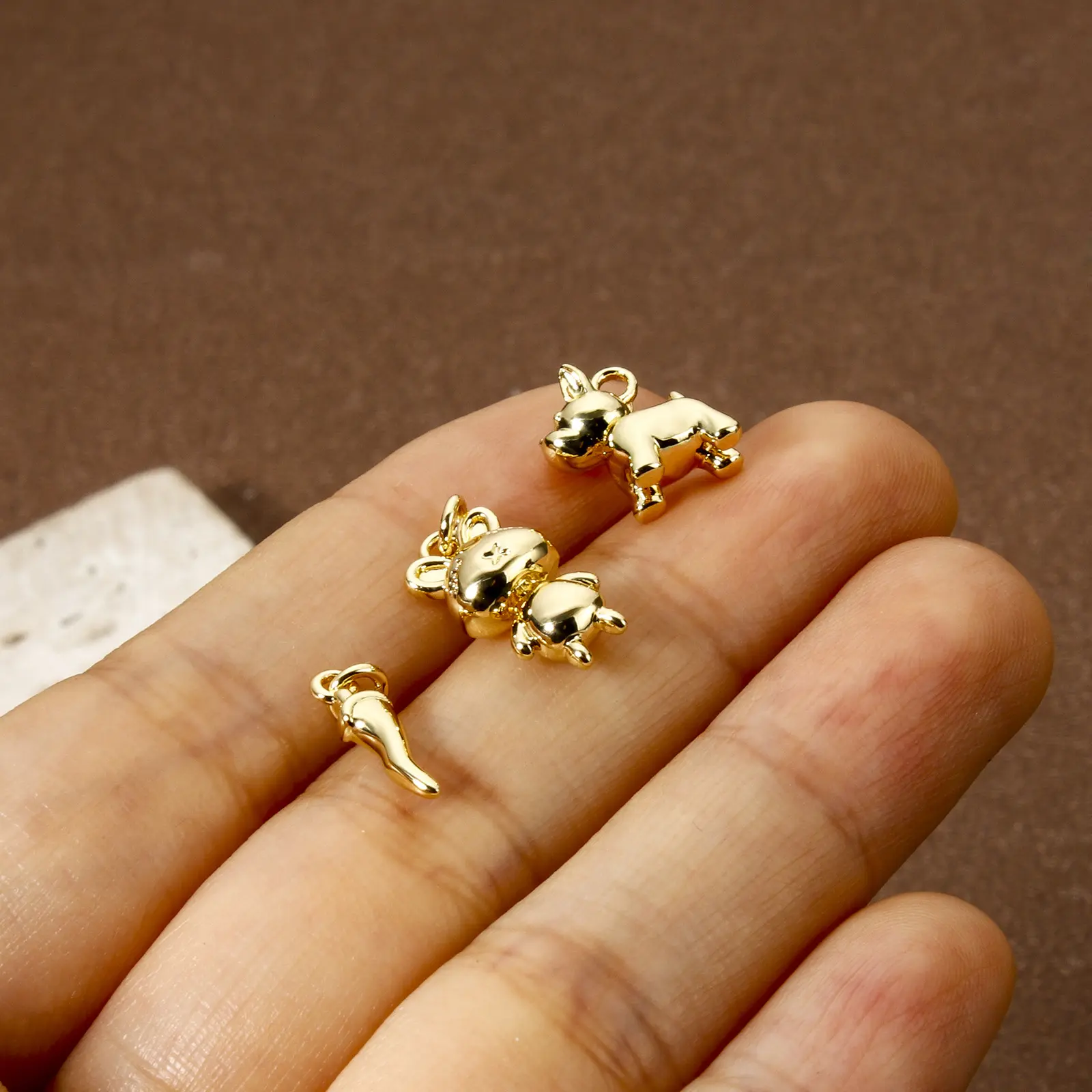 2 Piece Brass Charms 18K Real Gold Plated Cute 3D Dog Rrabbit Chili Pendant For DIY Necklace Bracelet Jewelry Making