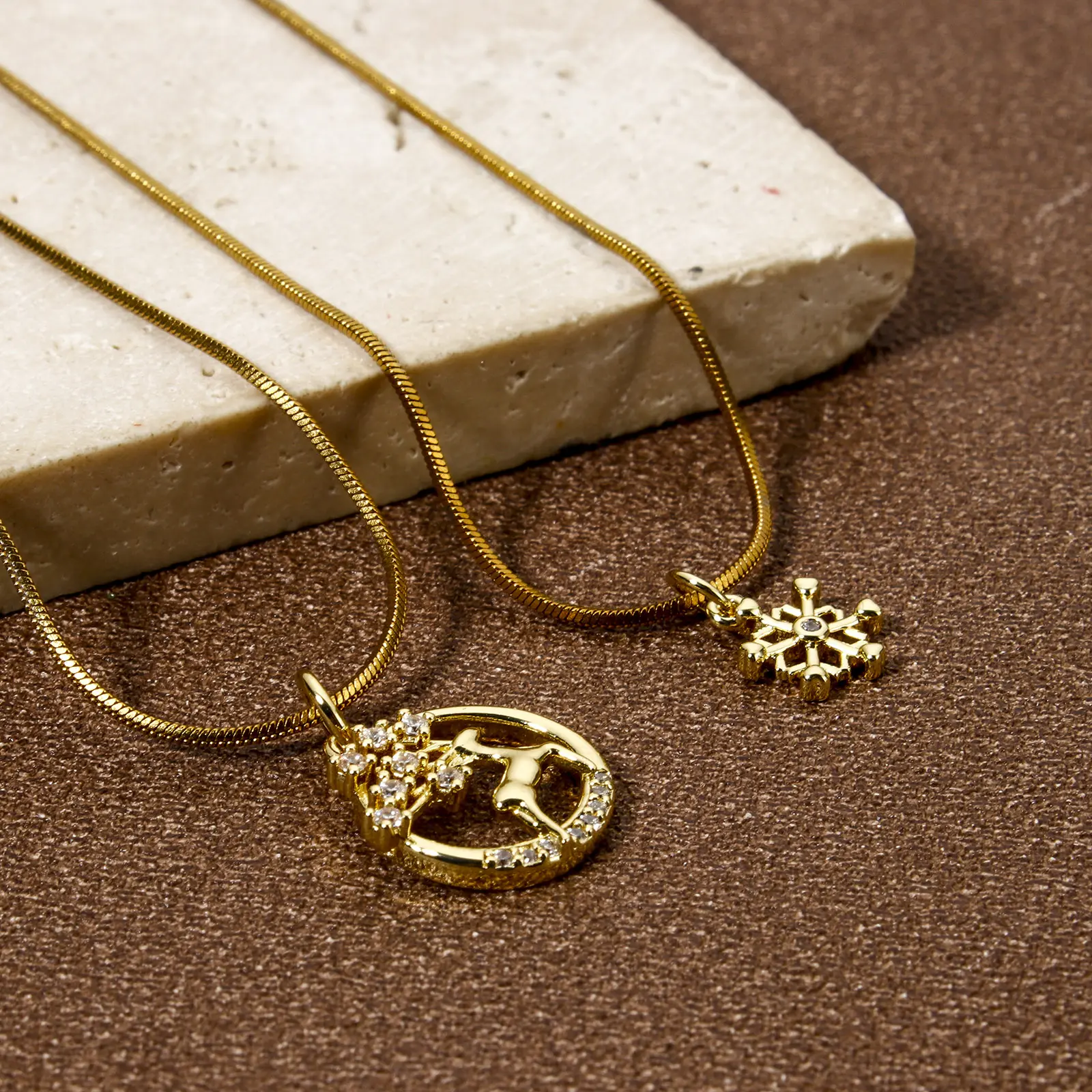 2 PCs Brass Christmas Charms Hollow Snowflake Reindeer Micro Pave Clear Cubic Zirconia 18K Gold Plated Pendants For DIY Neckalce