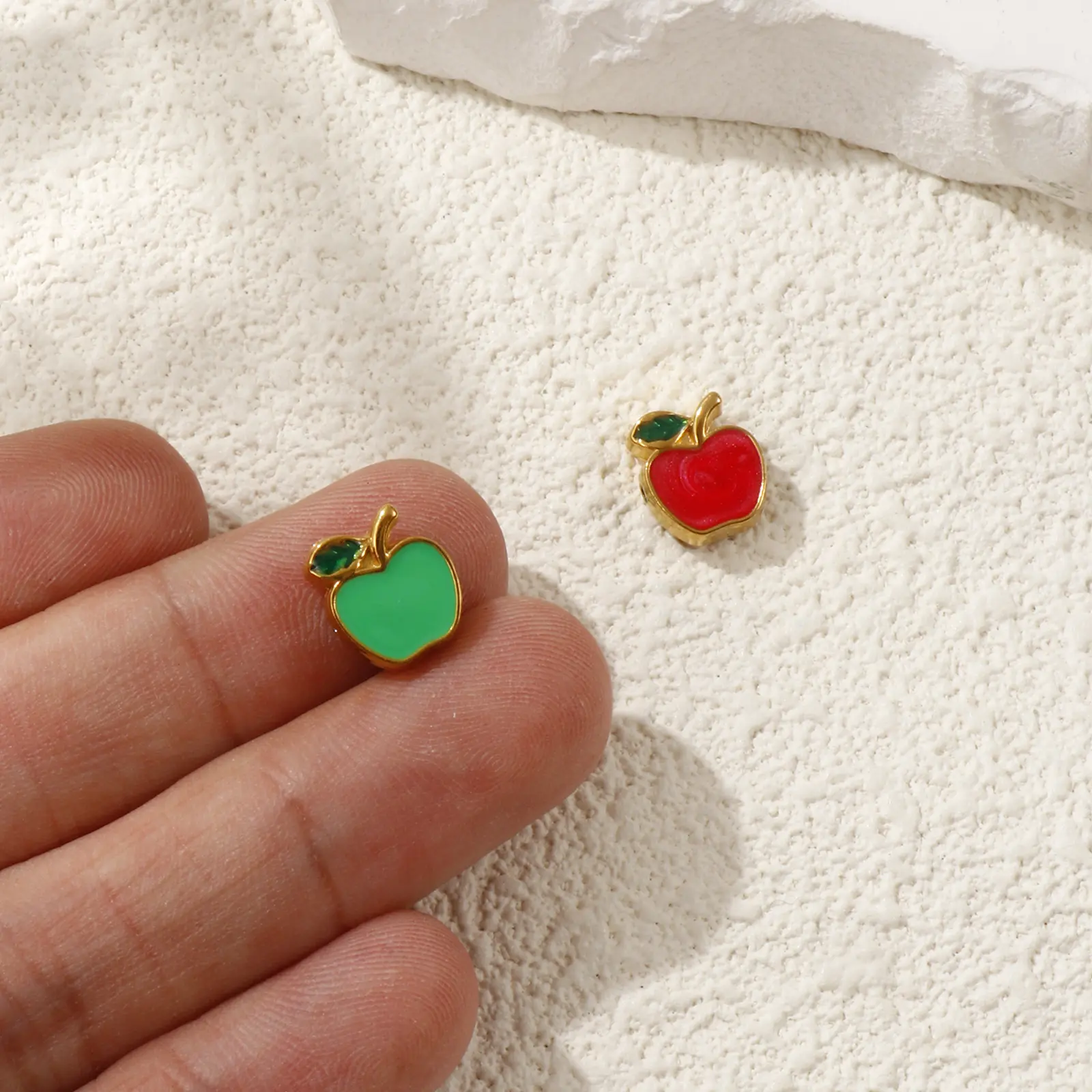 1 Piece 304 Stainless Steel Beads For DIY Jewelry Making 18K Gold Plated Red Apple Fruit Enamel 10mm x 9mm, Hole: Approx 1.2mm
