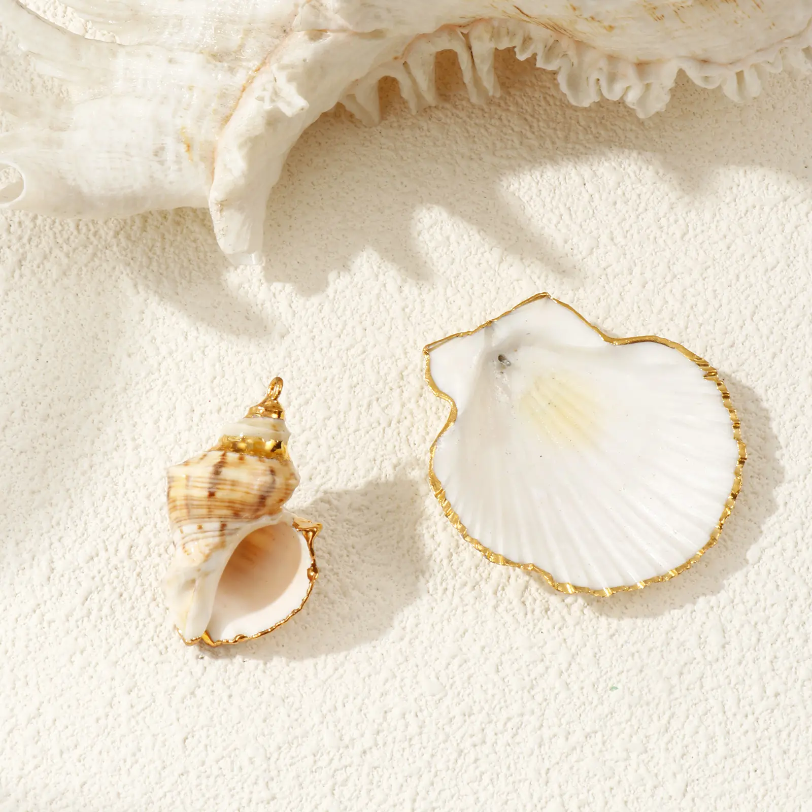 2 PCs Shell Pendants Gold Plated Scallop Conch Ocean Jewelry Charms For DIY Necklace Earrings Jewelry Making Findings