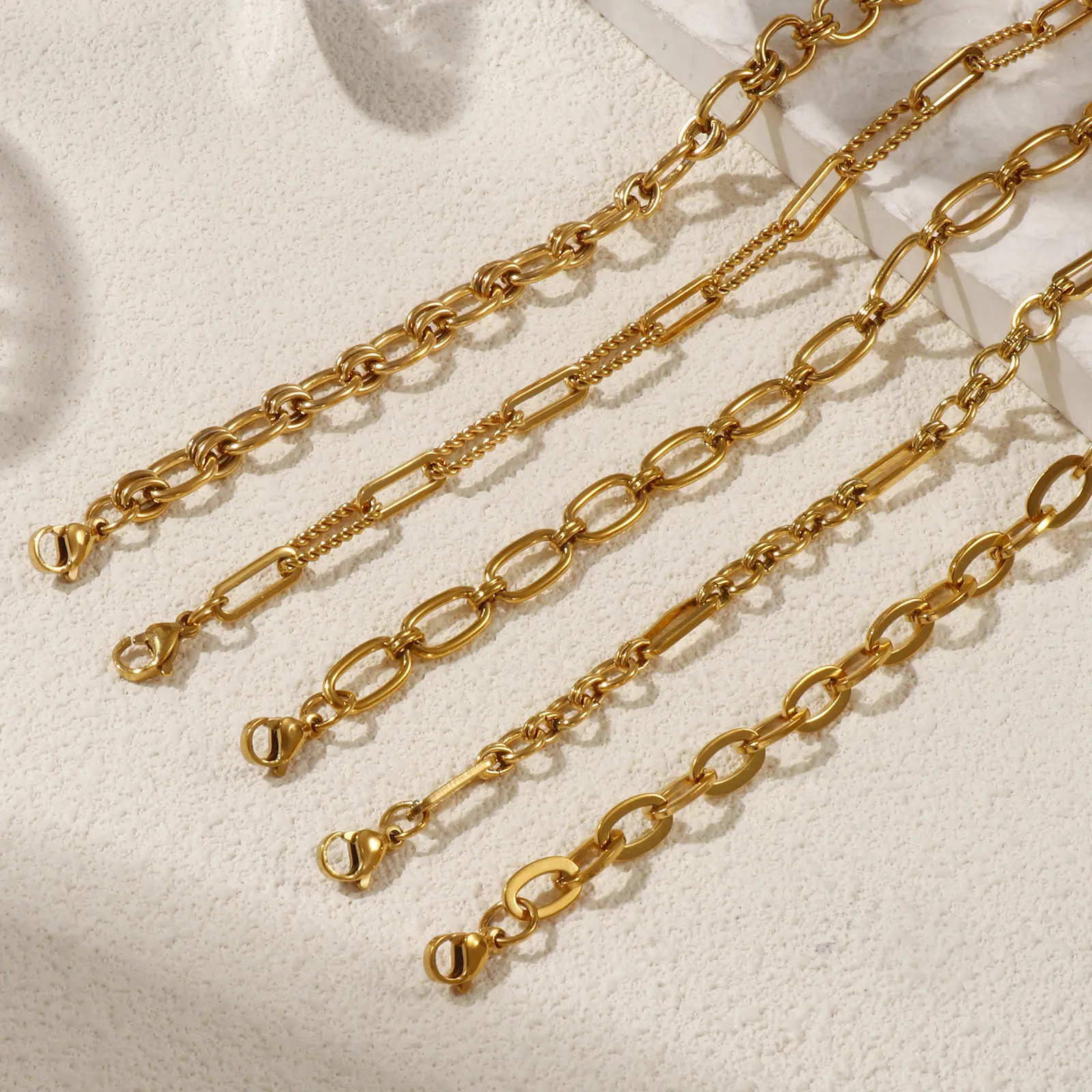 1 Piece 304 Stainless Steel Paperclip Link Chain Oval Necklace 18K Gold Plated 40cm + 5cm For Women Simple & Casual Gift