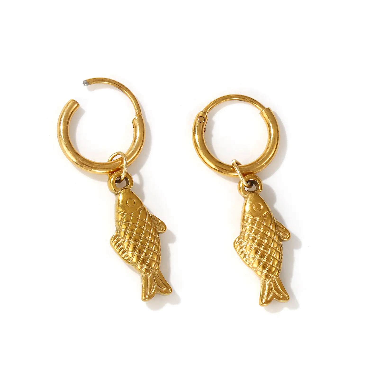 1 Pair Stylish Ocean Jewelry 18K Gold Plated 304 Stainless Steel Fish Animal 3D Hoop Earrings For Women Gift 3.5cm x 1.4cm