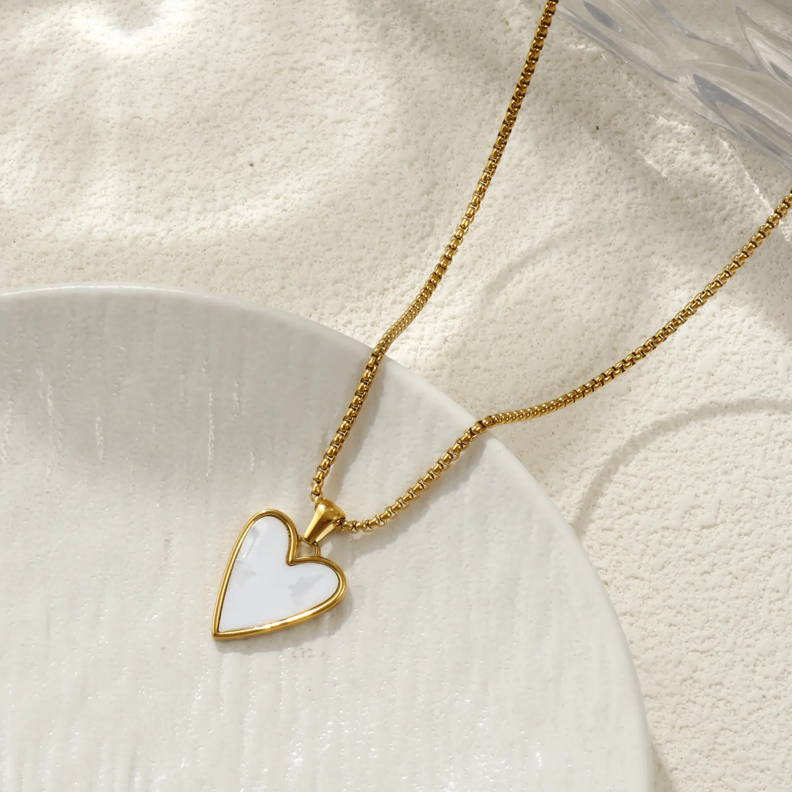 18K Gold Plated Box Chain Heart Pendant Charm Necklace 304 Stainless Steel & Natural Shell For Women 45cm(17.7") + 5cm(2")