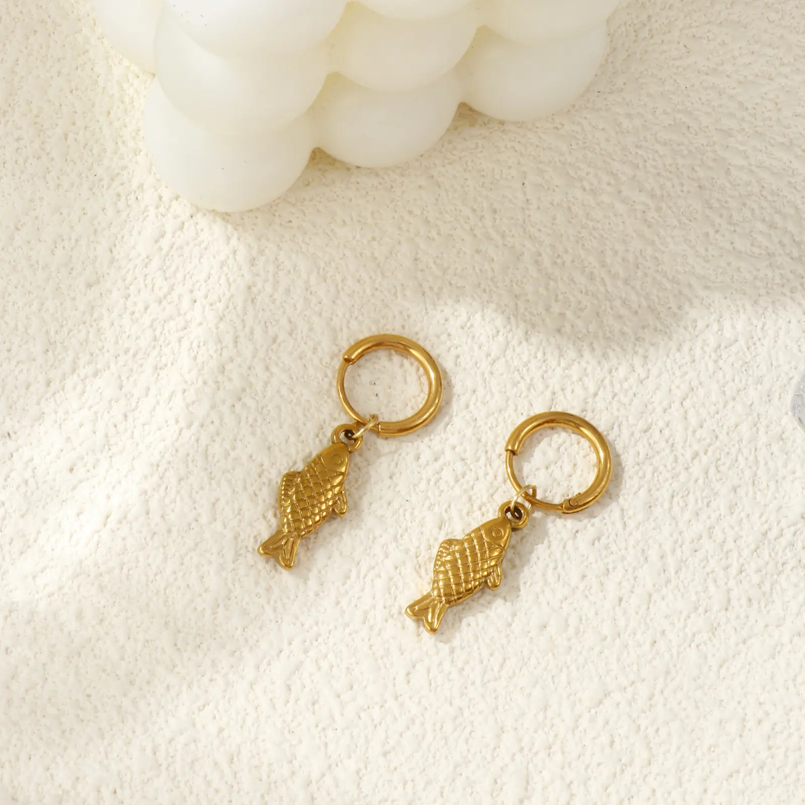 1 Pair Stylish Ocean Jewelry 18K Gold Plated 304 Stainless Steel Fish Animal 3D Hoop Earrings For Women Gift 3.5cm x 1.4cm