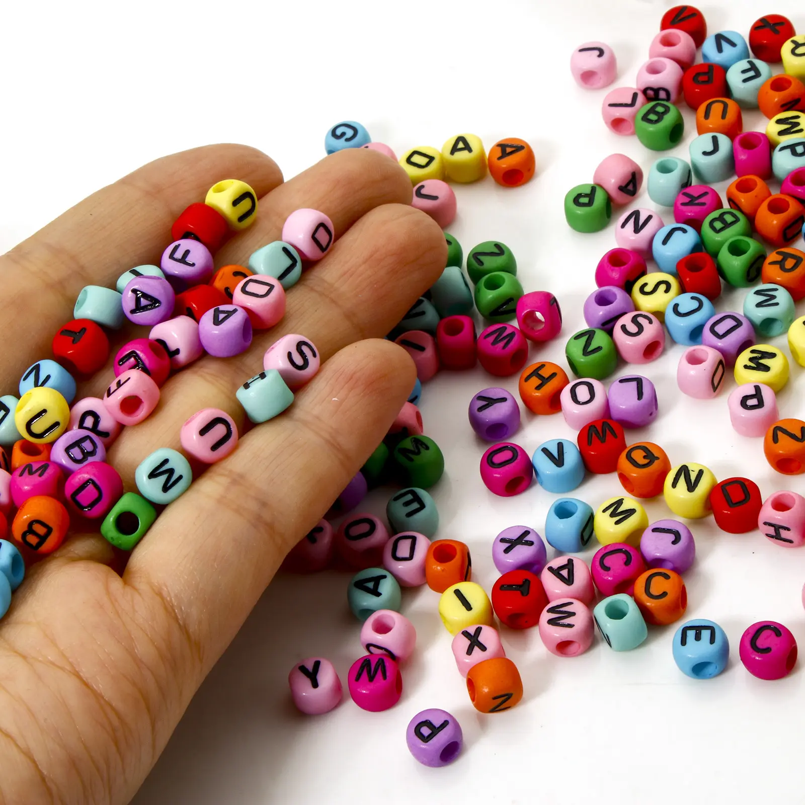 500 PCs Acrylic Beads For DIY Jewelry Making Flat Round At Random Mixed Message " A-Z " About 7mm x 6mm, Hole: Approx 2.6mm