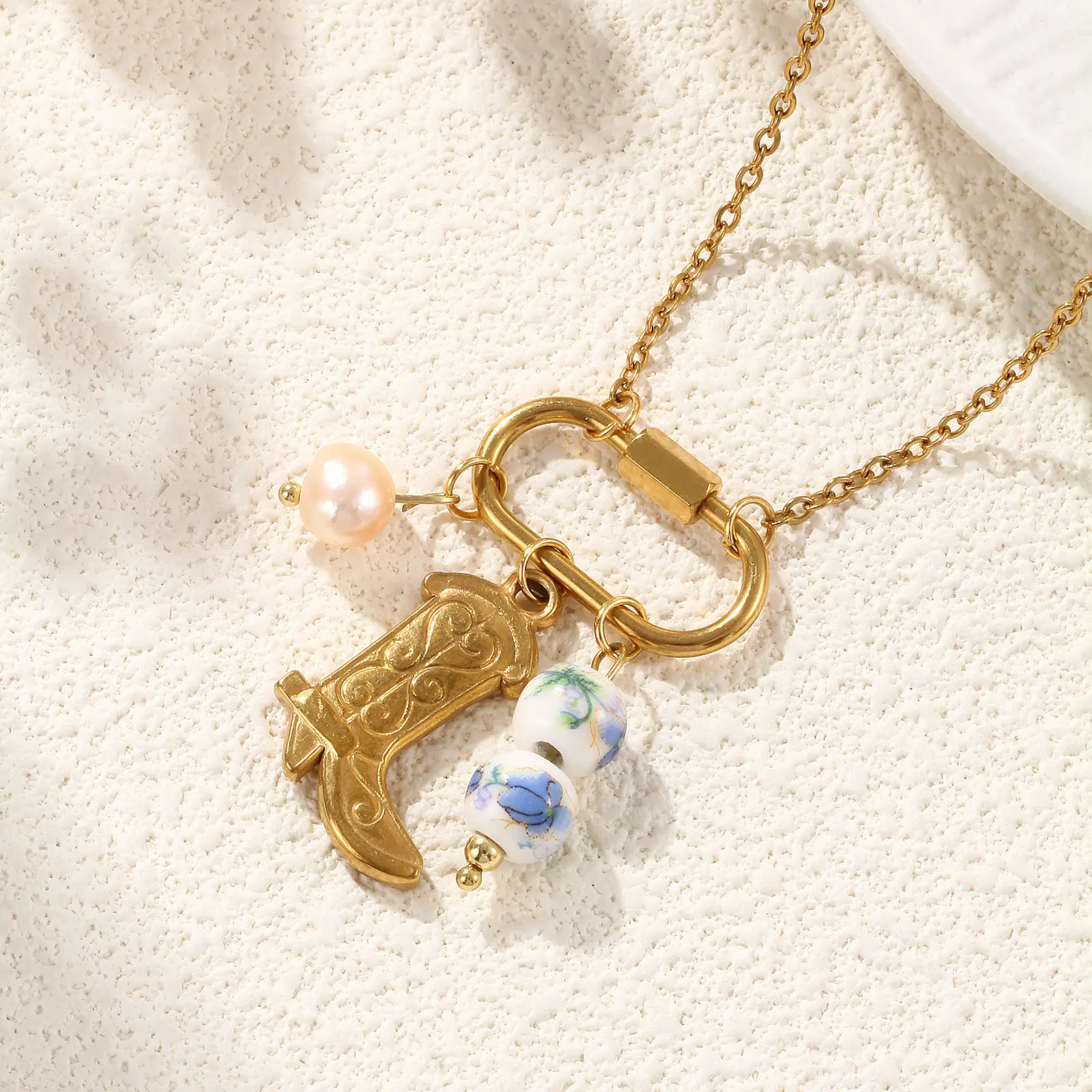 1 Pc Exquisite West Cowboy Pendant Necklace Stainless Steel Natural Pearl Boots Charms Necklace For Women Gift 48cm + 5cm long
