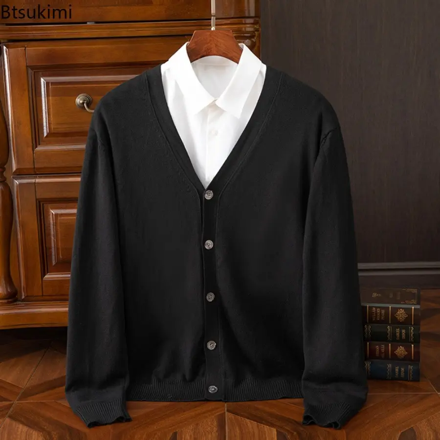 New 2025 Classic Style Men's Knitted Cardigan Thin V-neck Basic Elastic Loose Sweater Khaki Casual Cardigans Sweaters for Men