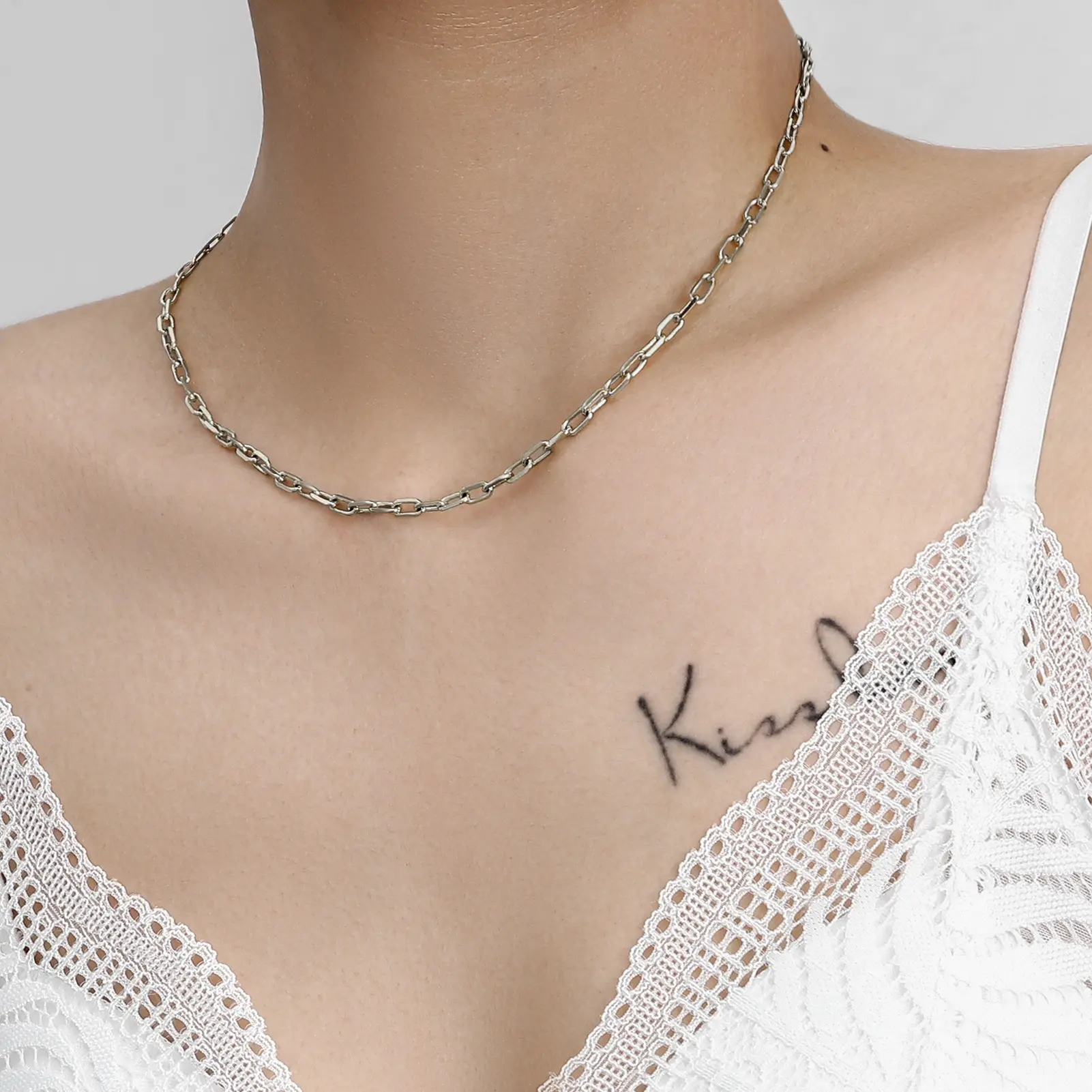 Brass Fashion Paper Clip Necklace Gold Color Choker Chain Tail Pendant With White Zircon For Women Girl Party Jewelry Gift