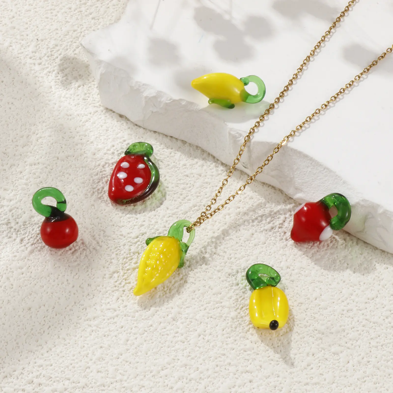 10 Pcs Lampwork Glass 3D Charms Red Yellow Fruit Apple Lemon Banana Strawberry Pendants For Diy Necklace Jewelry Making Findings