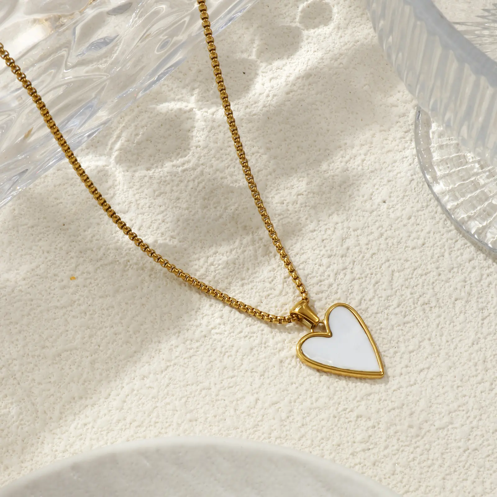 18K Gold Plated Box Chain Heart Pendant Necklace 304 Stainless Steel & Natural Shell For Women Gift 45cm(17.7") + 5cm(2")