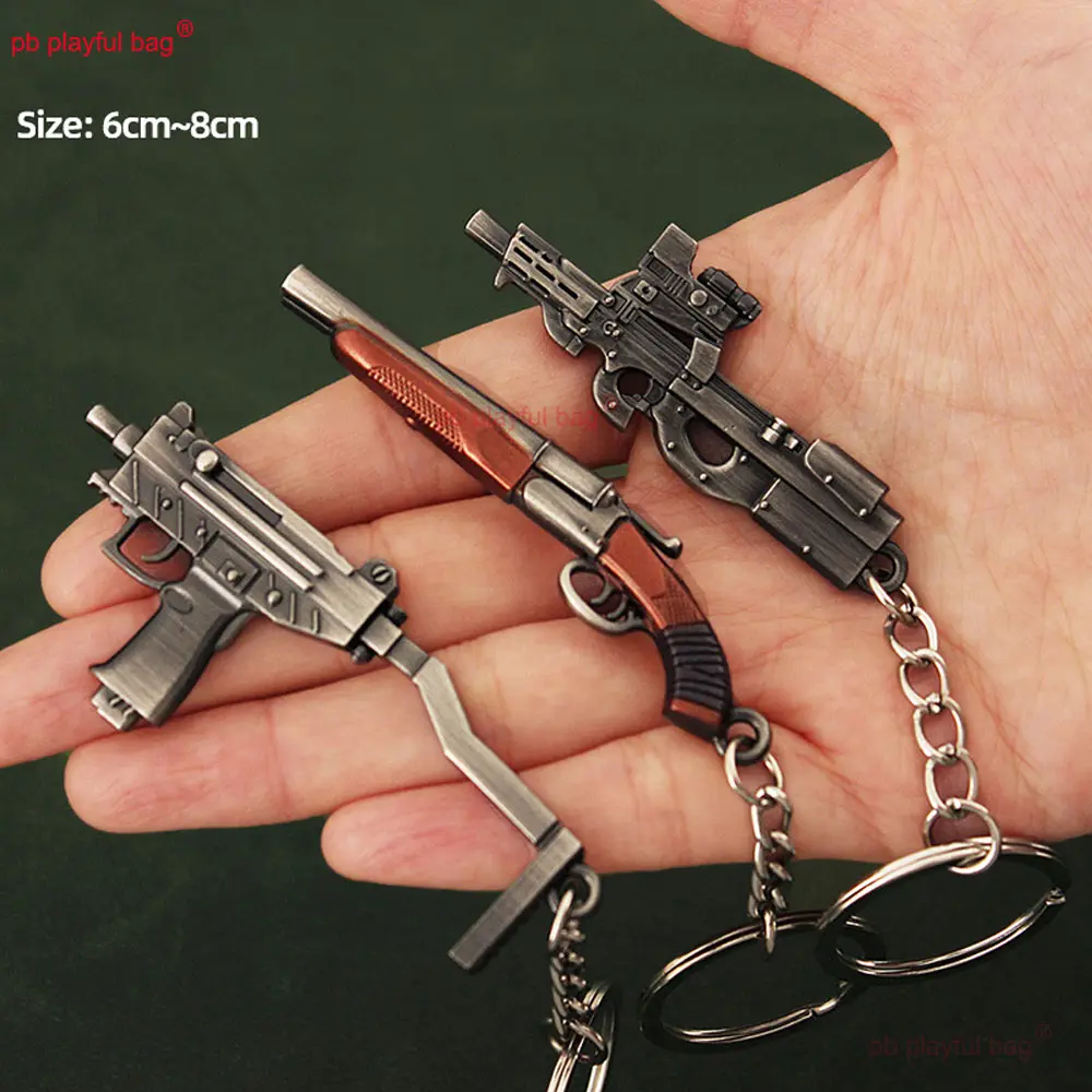 Mini CS Game Pendant P90 S686 DP-28 UZI  M249 Alloy Keychain Metal Gun Model Toy Accessories Christmas Gift Kids Gifts ZG370
