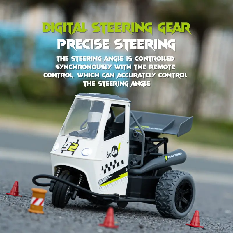 1:16 RC Tricycle Spraying Fog Remote Control Car With LED Light Off-Road Drifting Electronic Car Toy Competitive Game Boys Gift