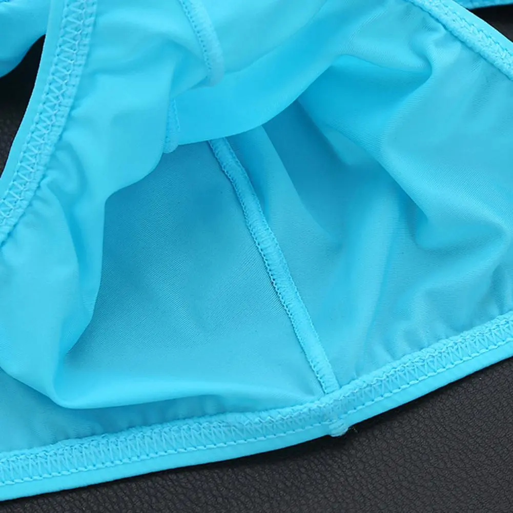 Men Sexy Thong Low-rise U-Convex Solid Color Briefs Elastic Waistband Slim Fit Solid Color Ice Silk Underwear Daily Wear