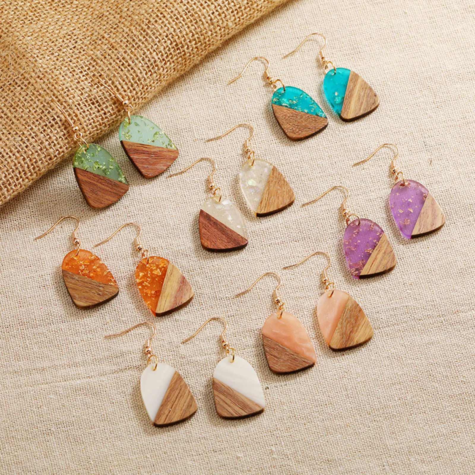 Vintage Resin Wood Effect Resin Ear Wire Hook Earrings Gold Color Multicolor Geometric Splicing Pendant Drop Earrings For Women