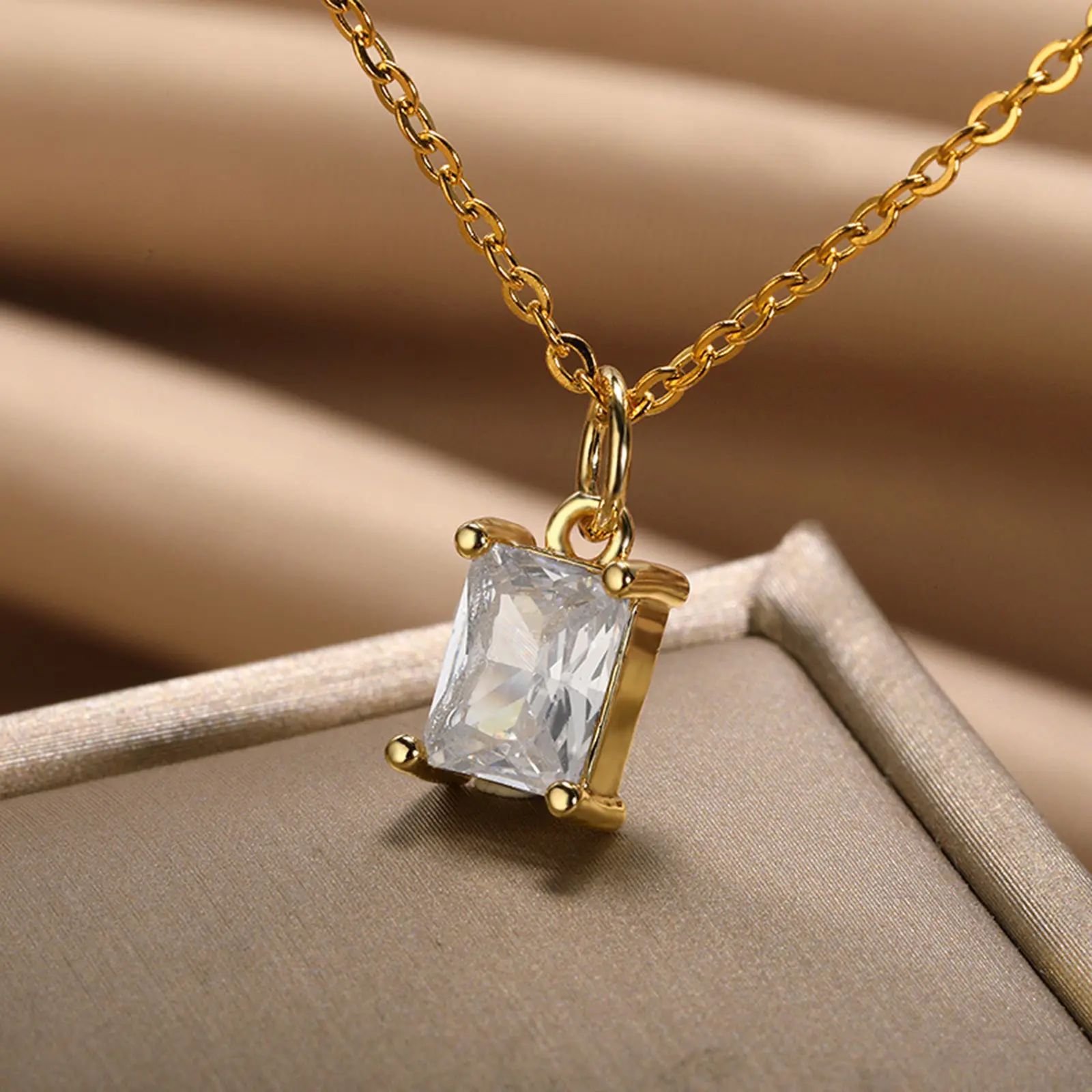 1PC 304 Stainless Steel Rhinestone Rectangle Pendant Necklace Rolo Chain Gold Color Necklace Women Wedding Jewelry 38cm long