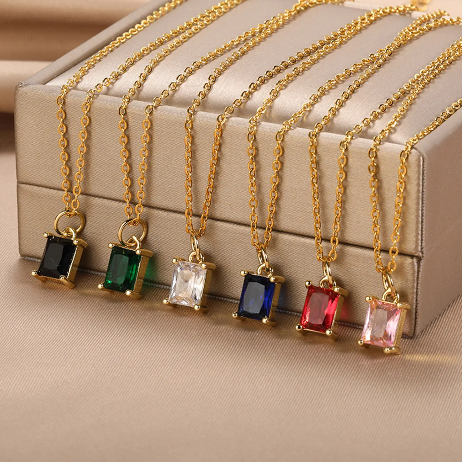 1PC 304 Stainless Steel Rhinestone Rectangle Pendant Necklace Rolo Chain Gold Color Necklace Women Wedding Jewelry 38cm long