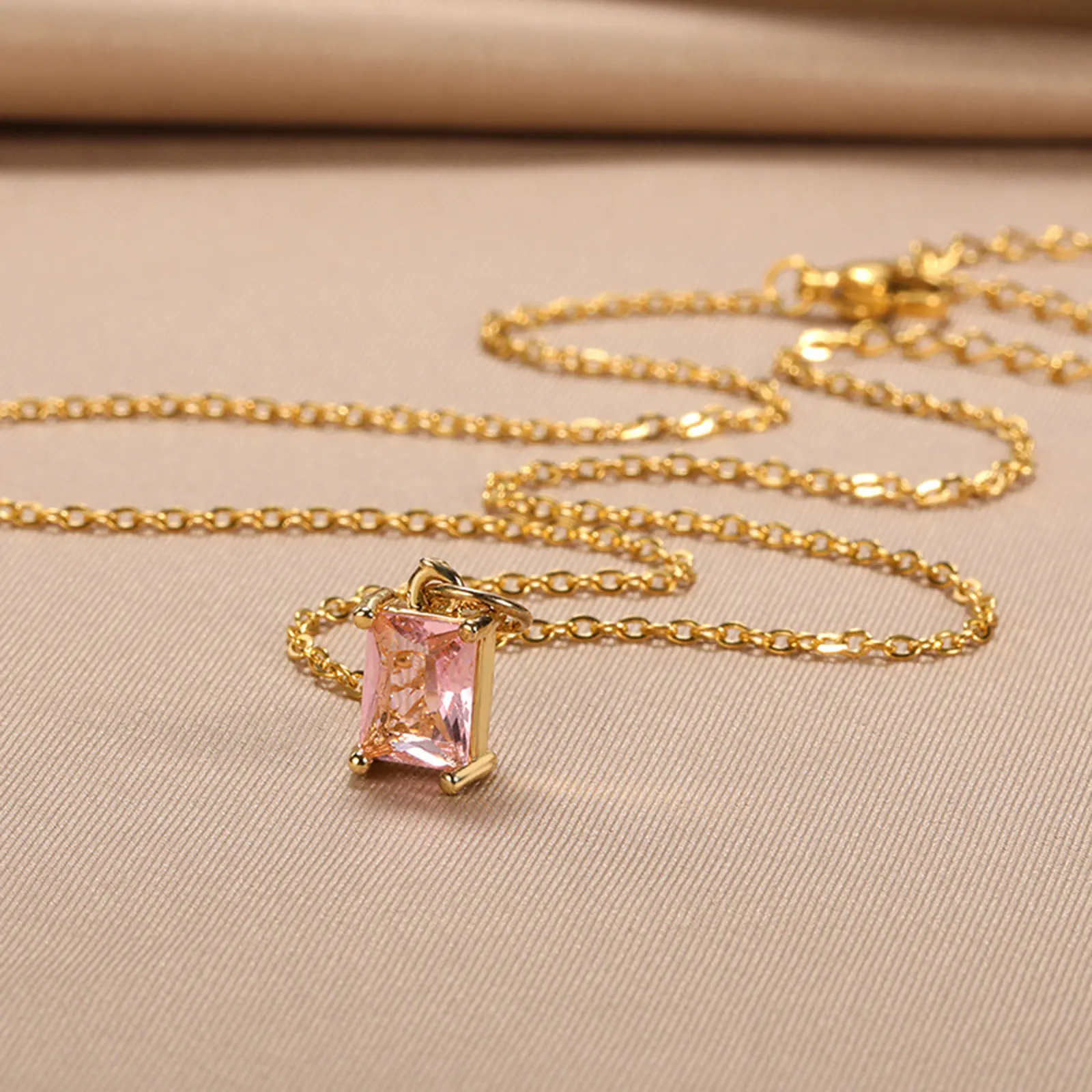 1PC 304 Stainless Steel Rhinestone Rectangle Pendant Necklace Rolo Chain Gold Color Necklace Women Wedding Jewelry 38cm long