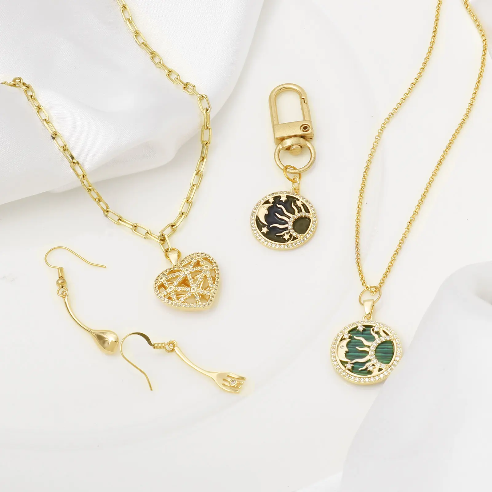 1Piece Copper Micro Pave Charms Geometric Sun Moon Gold Color Metal Pendants DIY Making Necklace Bracelets Jewelry Findings