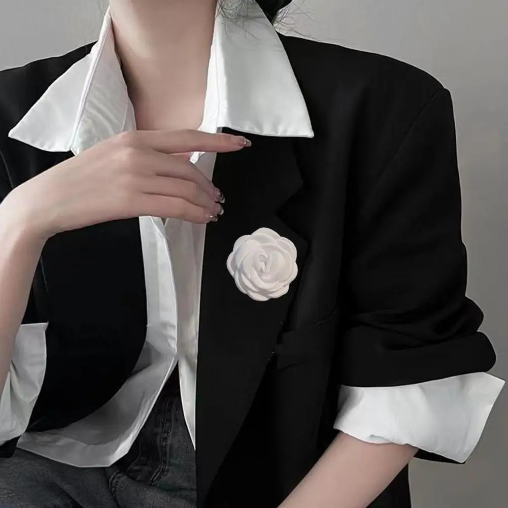 Camellia Jewelry Accessory Special Occasion Accessory Elegant Camellia Flower Brooch Pin for Women Retro Scarf Buckle Versatile