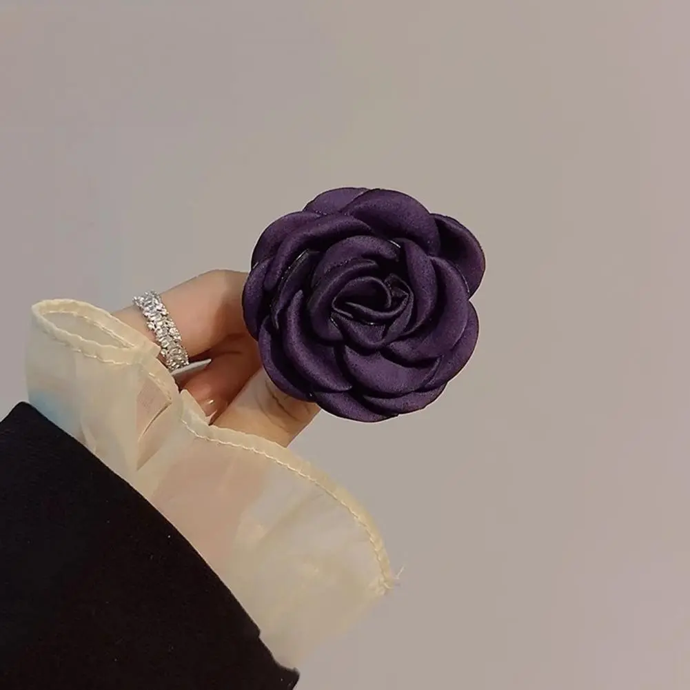 Camellia Jewelry Accessory Special Occasion Accessory Elegant Camellia Flower Brooch Pin for Women Retro Scarf Buckle Versatile