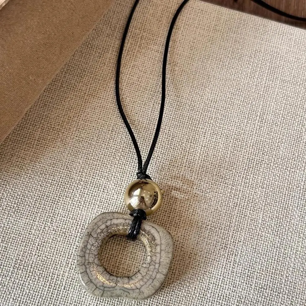 Lightweight Necklace Exquisite Design Jewelry Geometric Square Bead Pendant Necklace Long Style Sweater for Women for Everyday