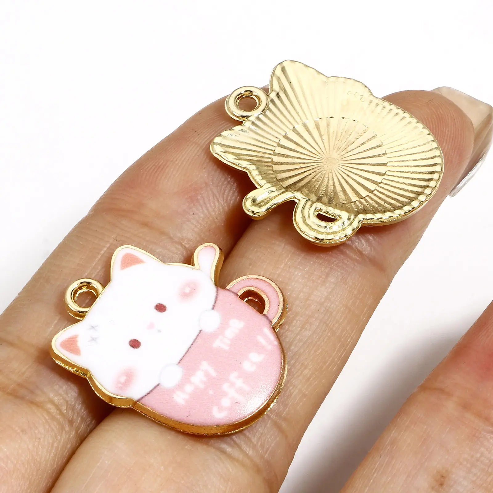 10 PCs Zinc Based Alloy Charms Gold Color Cute Cup Cat Enamel Pendants For DIY Bracelets Necklace Jewelry Making 23mm x 19mm