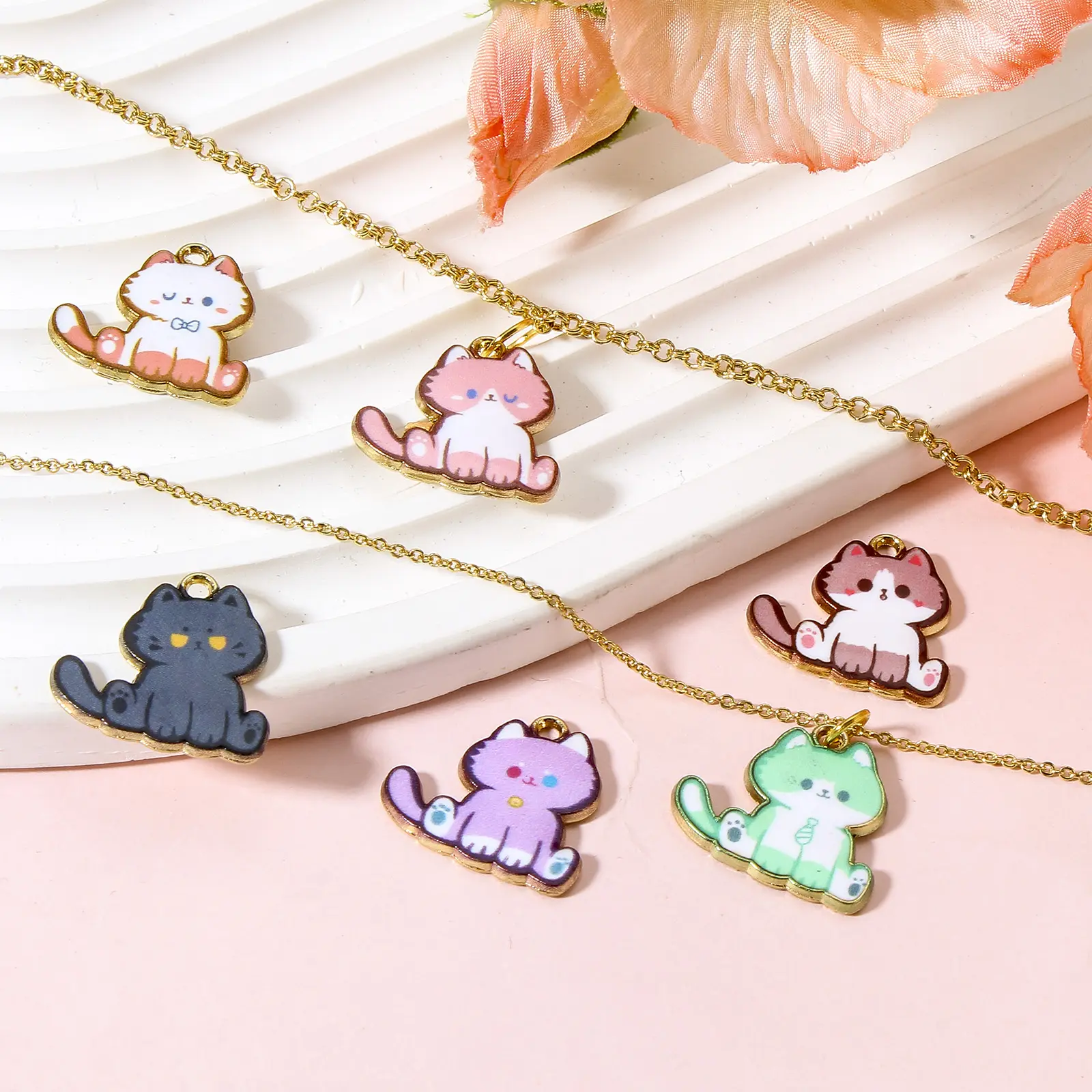 Cute Cartoon Cat Zinc Based Alloy Charms Cat Animal Enamel Gold Color Metal Pendants For DIY Making Jewelry 20mm x 20mm, 10 PCs