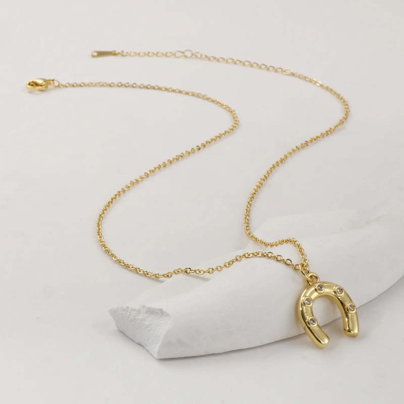 1Piece West Cowboy 18K Real Gold Plated Brass Link Cable Chain Luck Horseshoe Pendant Charm Necklace For Women Men Jewelry Gift