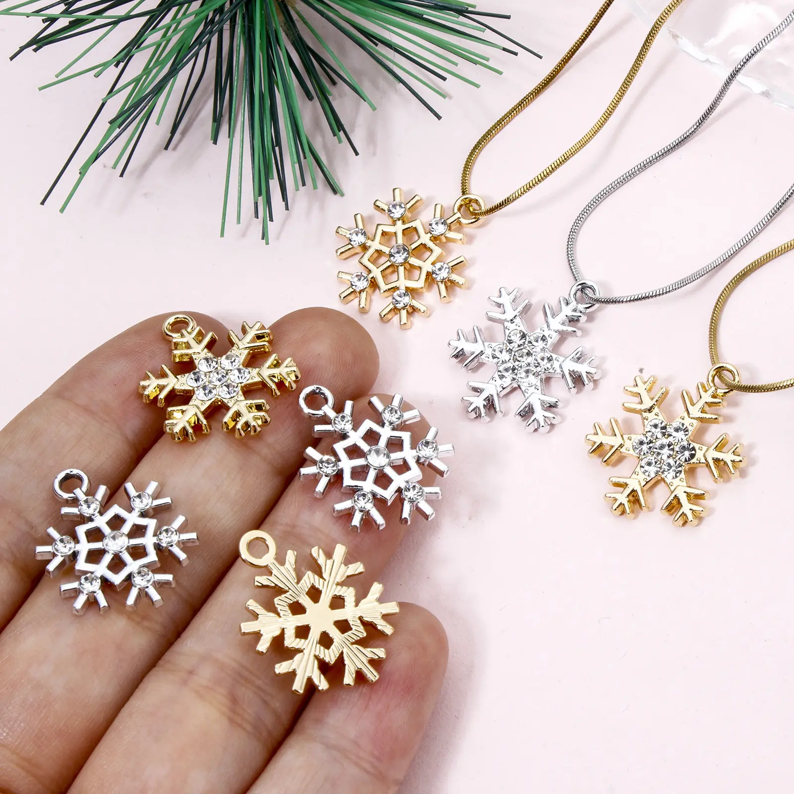 10 PCs Zinc Based Alloy Micro Pave Charms Christmas Snowflake Clear Rhinestone Pendants For DIY Necklace Earring Jewelry Making