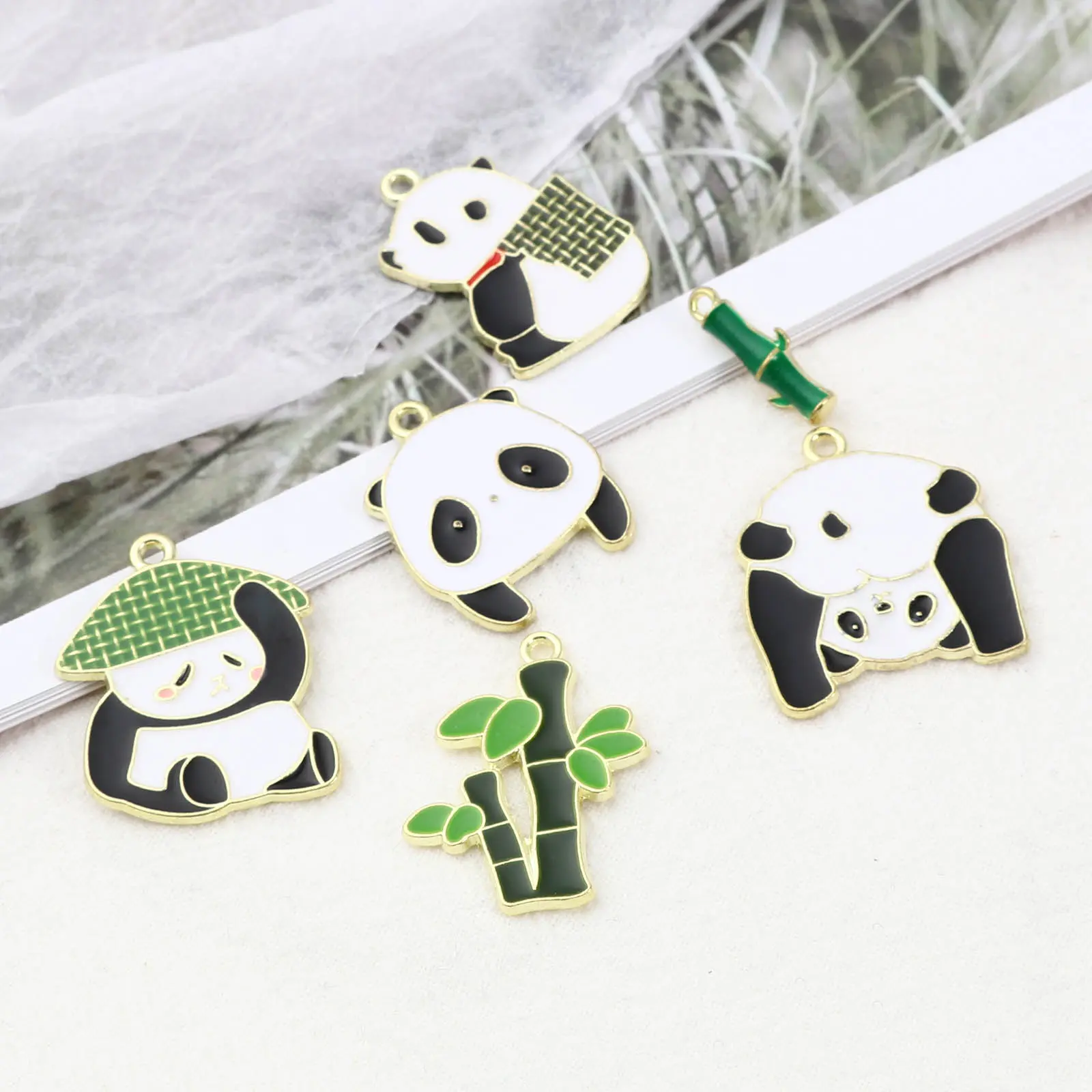 10PCs Cute Panda Charms Pendant Zinc Alloy For Necklace DIY Jewelry Making Animal White Green Bamboo Charms Bracelet Earring