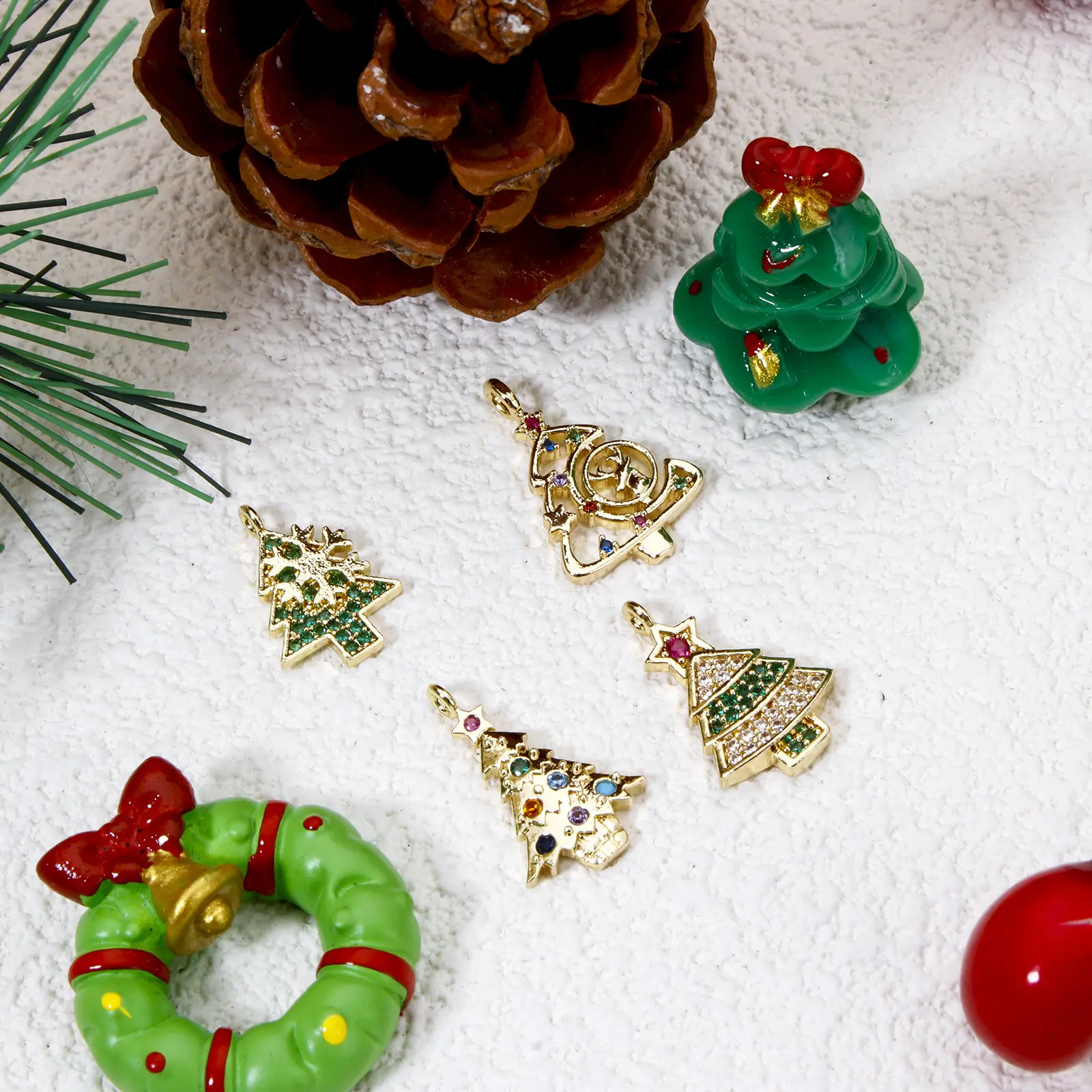 1 Piece Brass Christmas Charms 18K Gold Plated Christmas Tree Micro Pave Pendants For DIY Necklace Earrings Jewerly Making