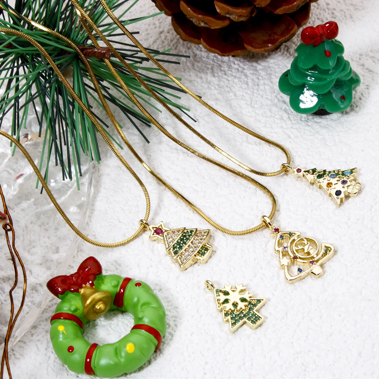 1 Piece Brass Christmas Charms 18K Gold Plated Christmas Tree Micro Pave Pendants For DIY Necklace Earrings Jewerly Making