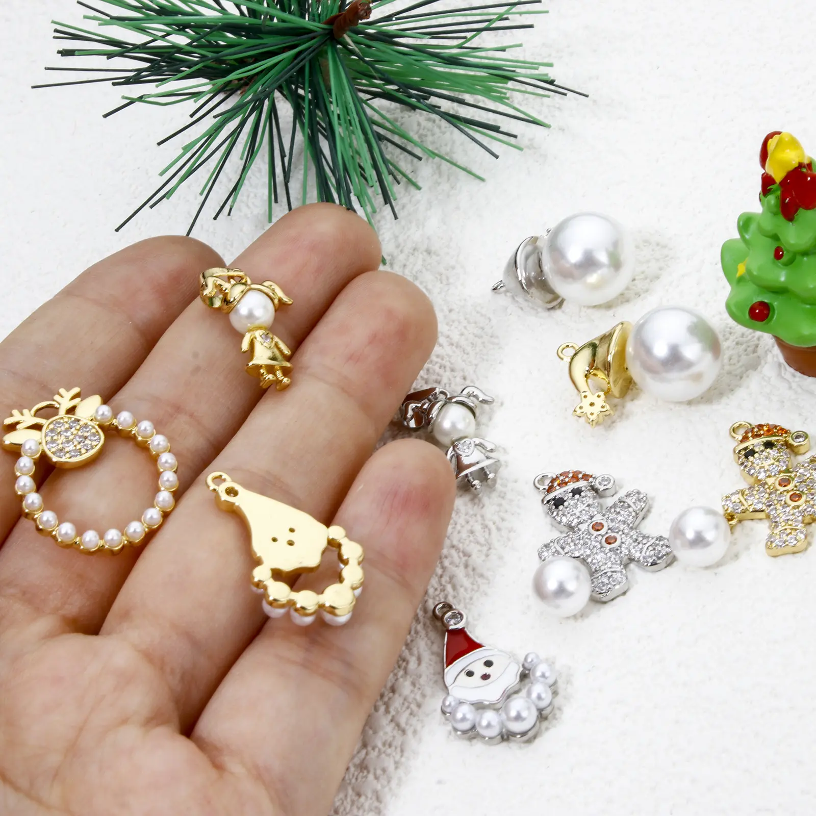 1PC Brass Christmas Charms Ginger Bread Man Girl Imitation Pearl Santa Claus Pendants For DIY Jewelry Making Necklace Findings