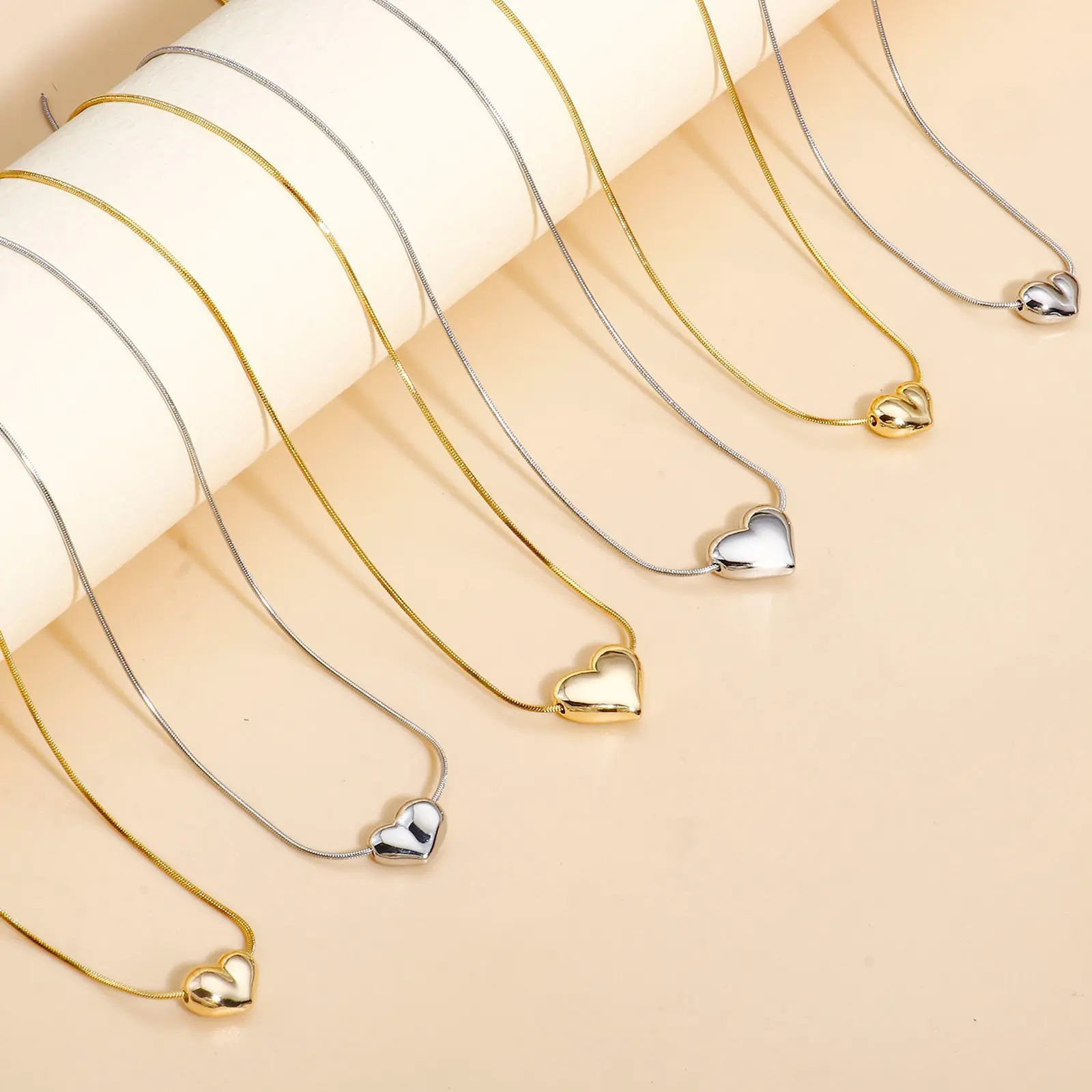 2PCs 3D Brass Heart Beads Charms Pendants For Diy Necklace Bracelet Jewelry Making Findings Accessories