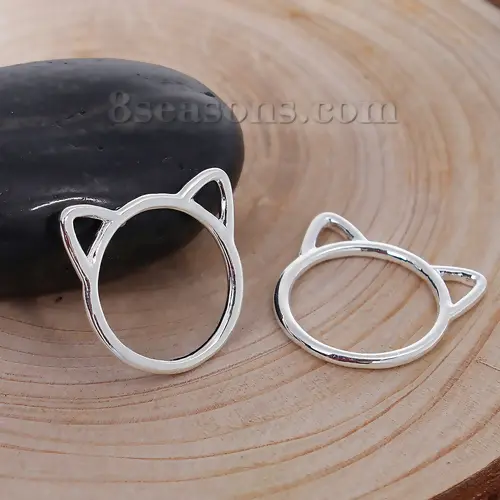 Cute Cat Pendant Zinc Based Alloy Charms Pendant Cat Animal Silver Color Hollow DIY Jewelry Bracelet Handmade Accessories