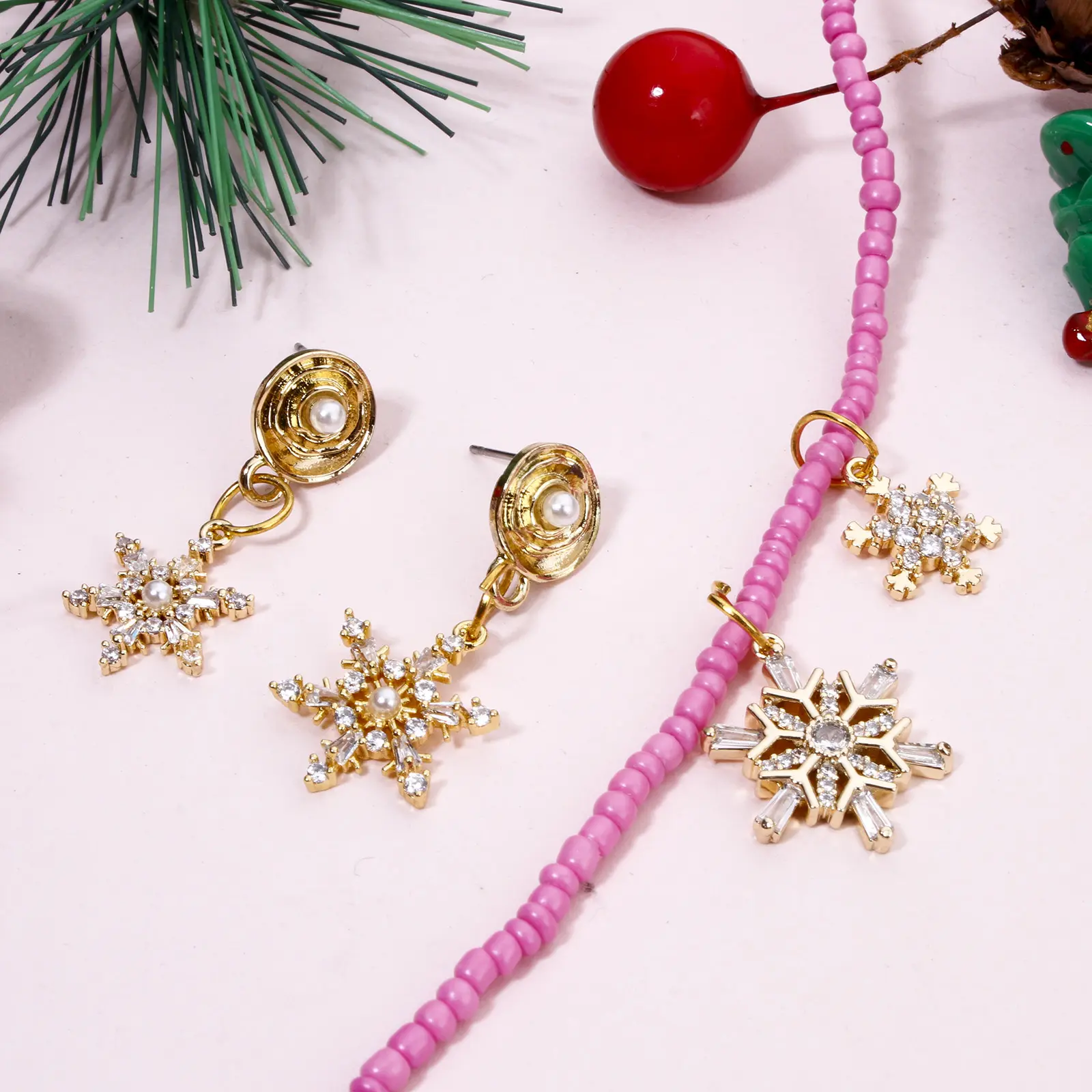 1 Piece Brass Christmas Charms 18K Gold Plated Christmas Snowflake Clear Cubic Zirconia Pendants For DIY Jewelry Making Findings