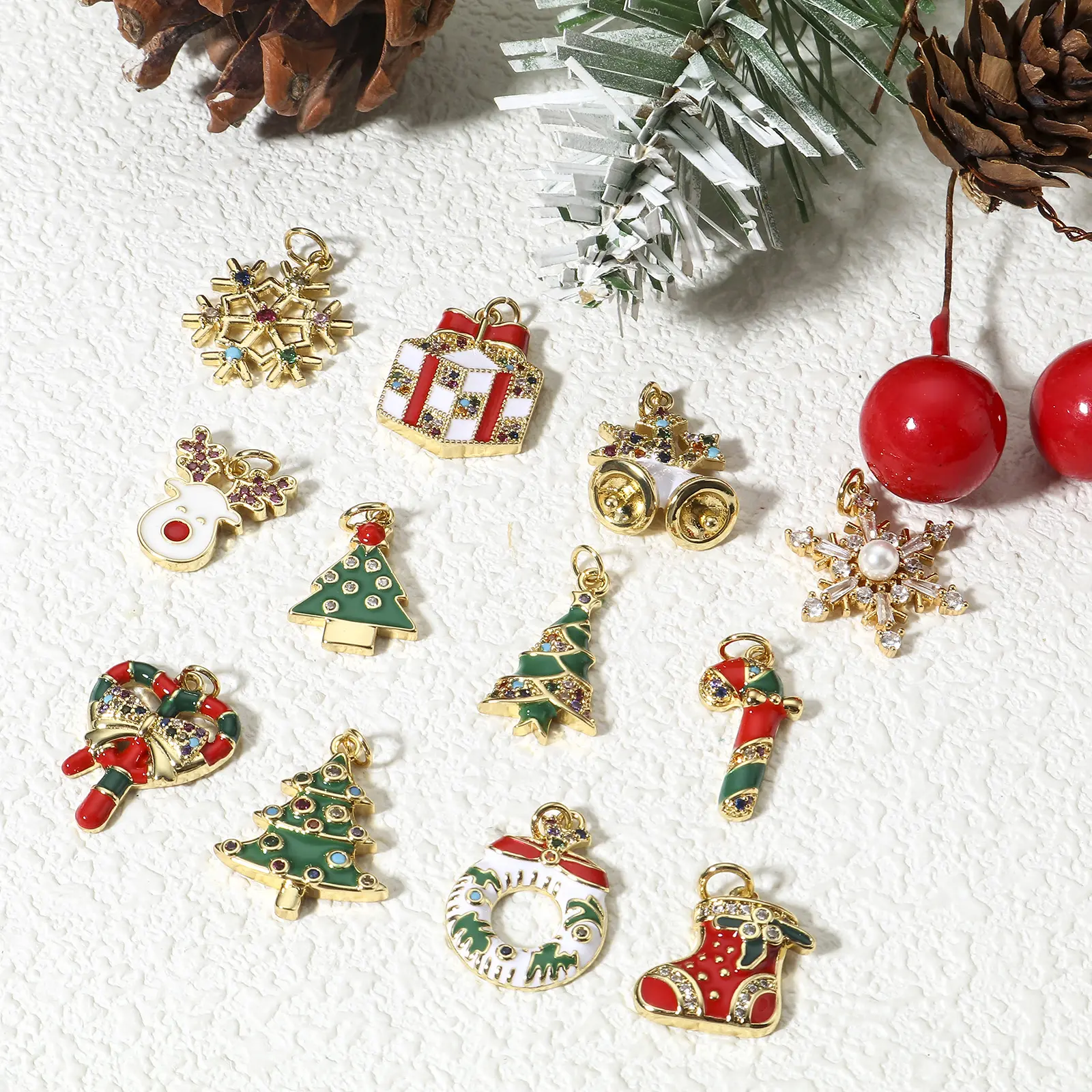 1 Piece Copper Christmas Charms Enamel Santa Giftbox Christmas tree Pendants For Jewelry Making Diy Necklace Earring Findings