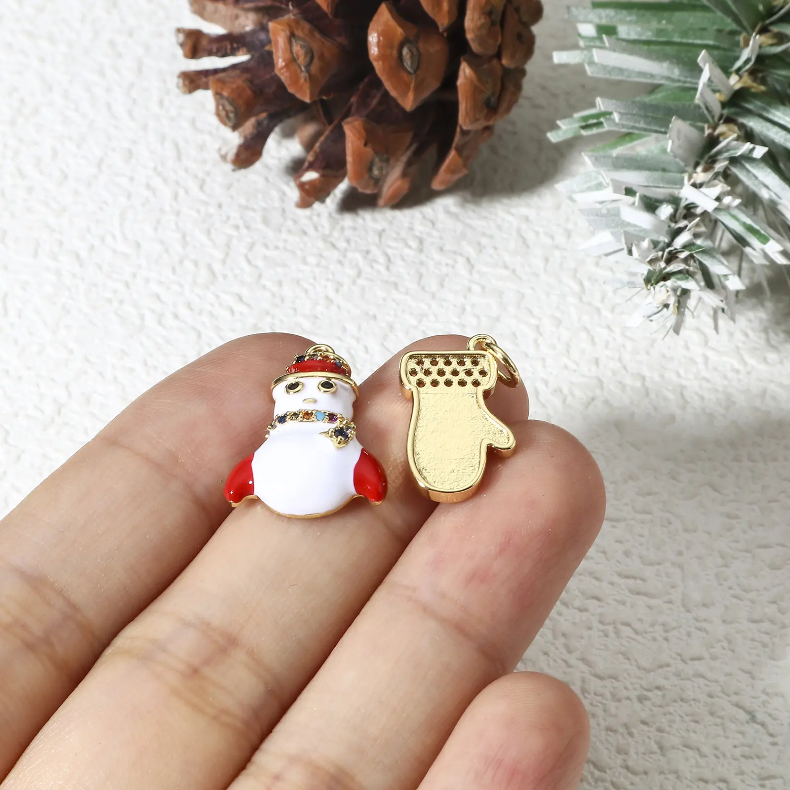1 Piece Copper Christmas Charms Enamel Santa Giftbox Christmas tree Pendants For Jewelry Making Diy Necklace Earring Findings