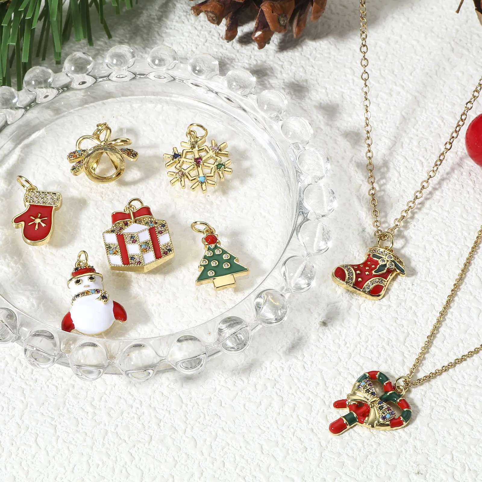 1 Piece Copper Christmas Charms Enamel Santa Giftbox Christmas tree Pendants For Jewelry Making Diy Necklace Earring Findings