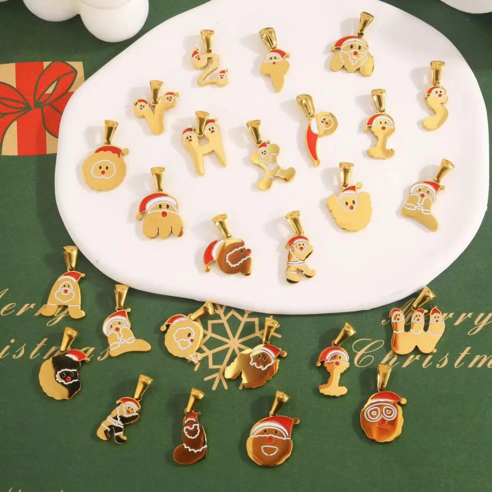 1Piece 304 Stainless Steel Christmas Charms Pendants Santa Claus Capital Alphabet Letter Message " A-Z " For DIY Jewelry Making