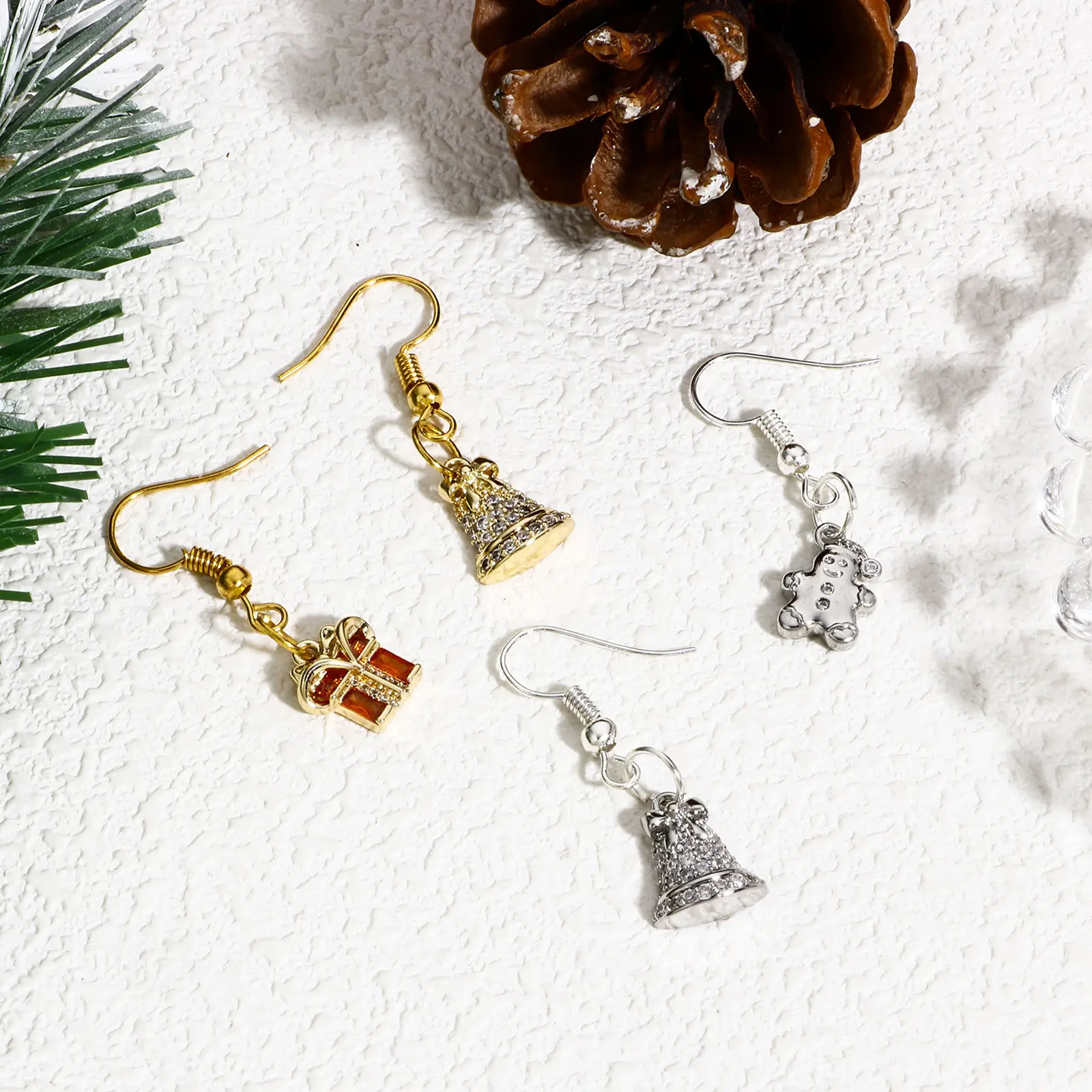 1 Piece Copper Christmas Charms Gold Color Clear Cubic Zirconia Metal Pendants For DIY Making Necklace Earrings Jewelry Finding