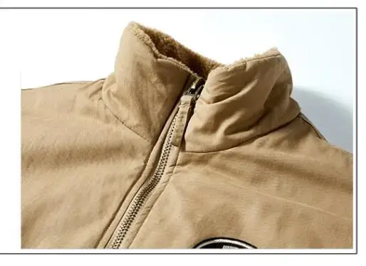 Men Winter Bomber Jackets Multi-pocket Tooling Coats Down Jackets High Quality Male Loose Warm Parkas Outwear Casual Winter Coat
